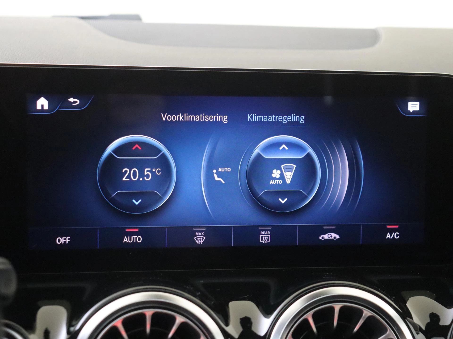 Mercedes-Benz GLA 250 e Business Solution AMG Limited