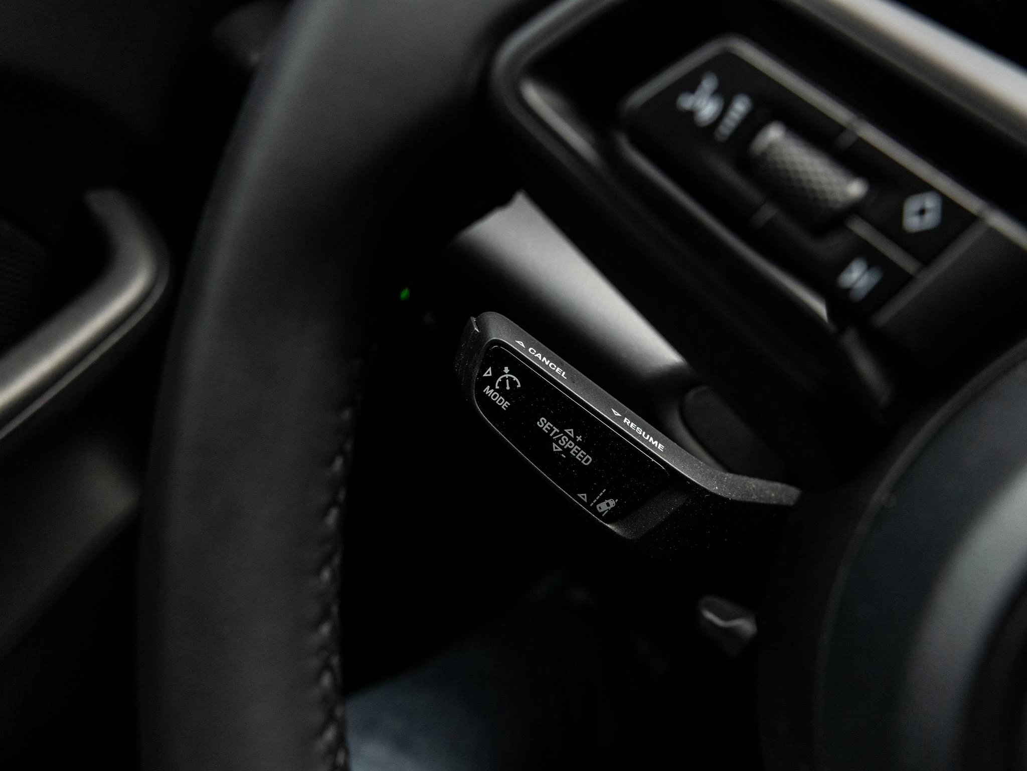 Porsche-Macan-image-24
