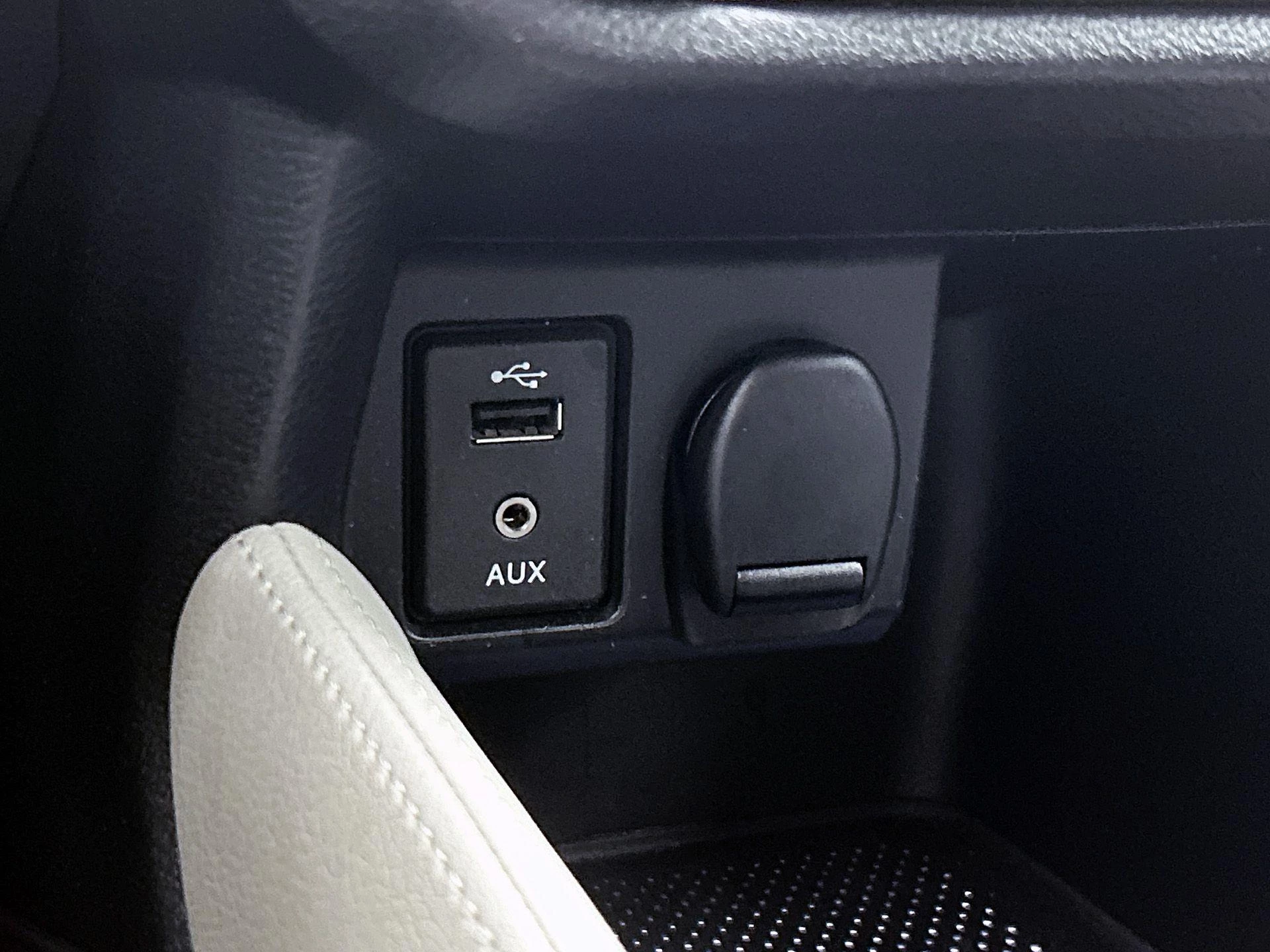 Nissan Micra 0.9 IG-T N-Connecta