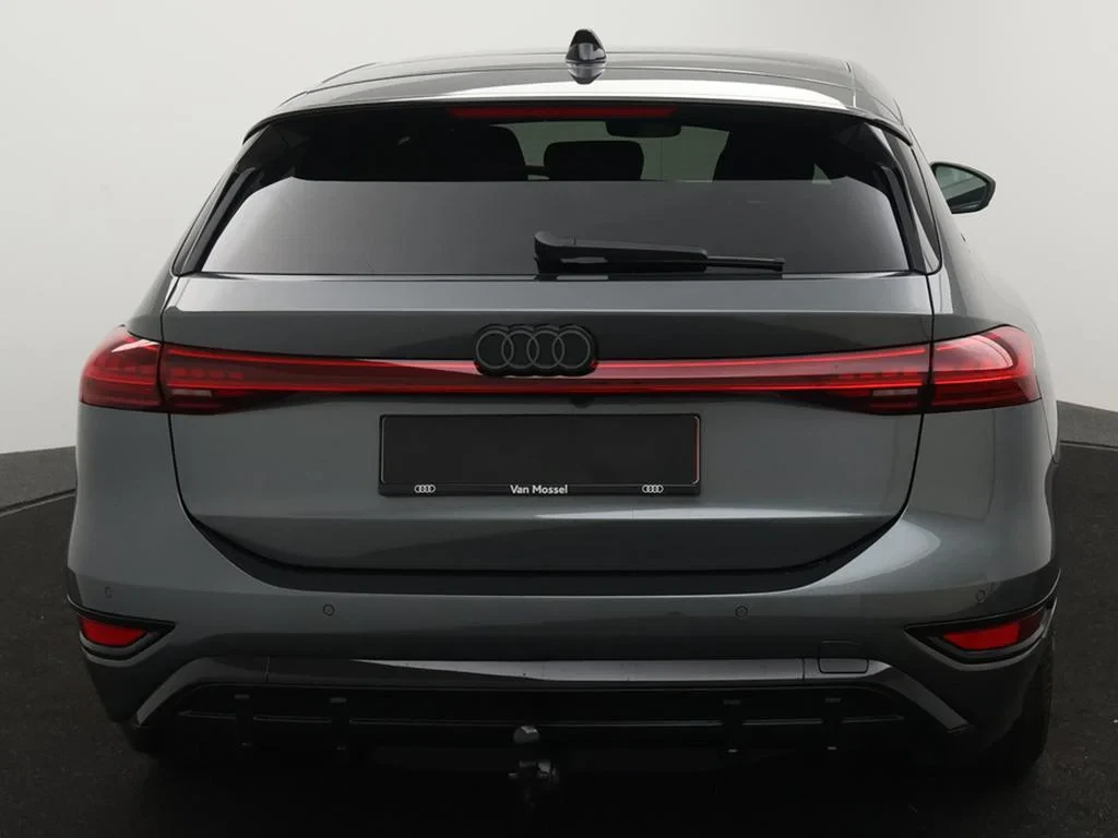 Audi-A6 Avant e-tron-image-6