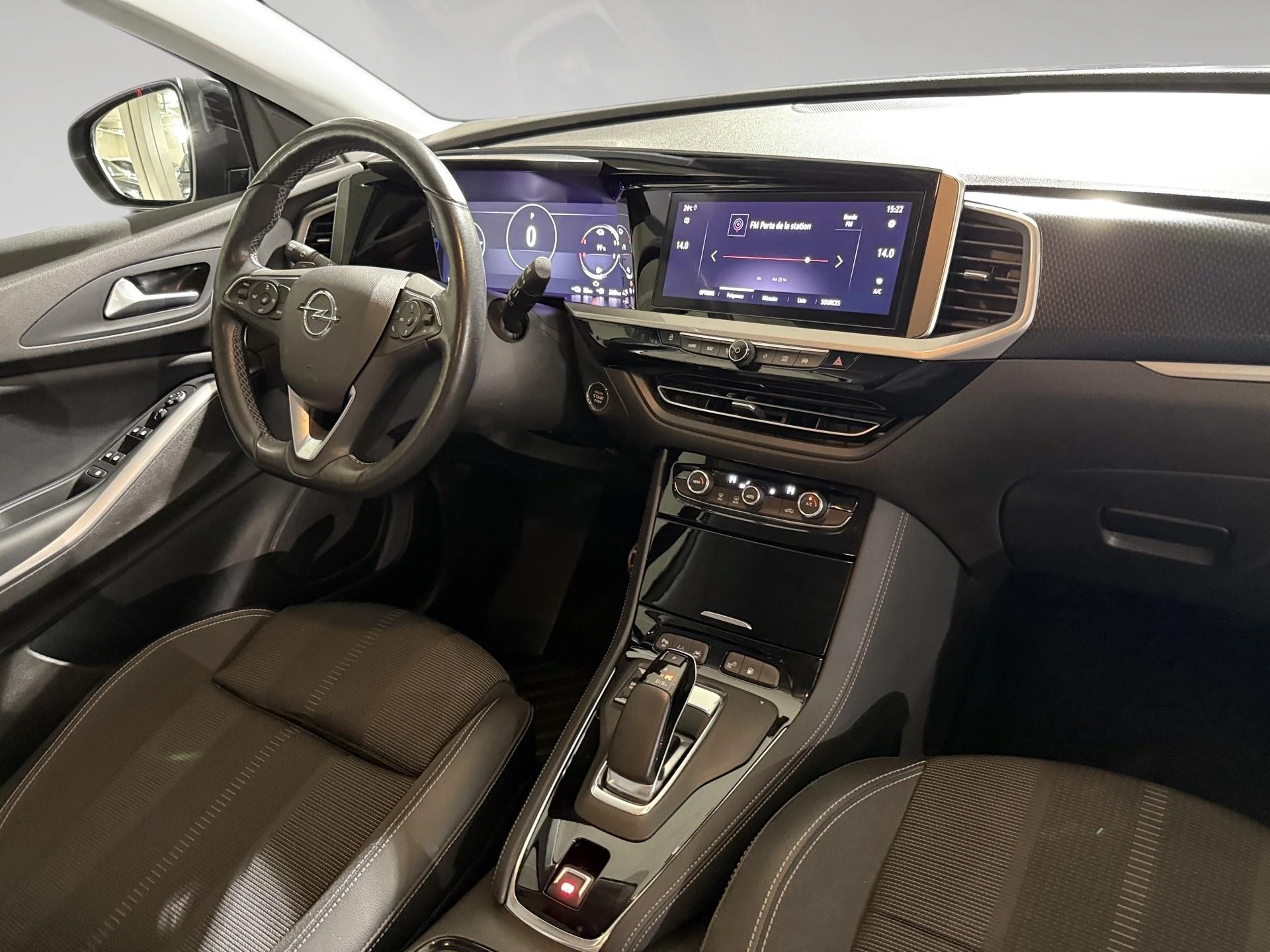 Opel-Grandland X-image-7