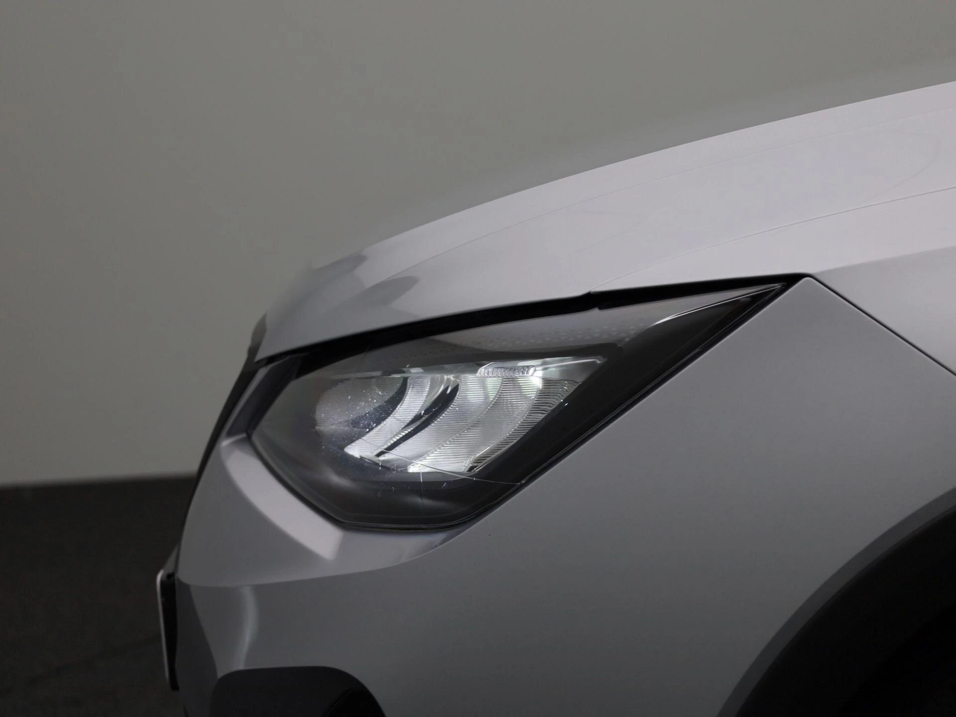 SEAT-Arona-image-14