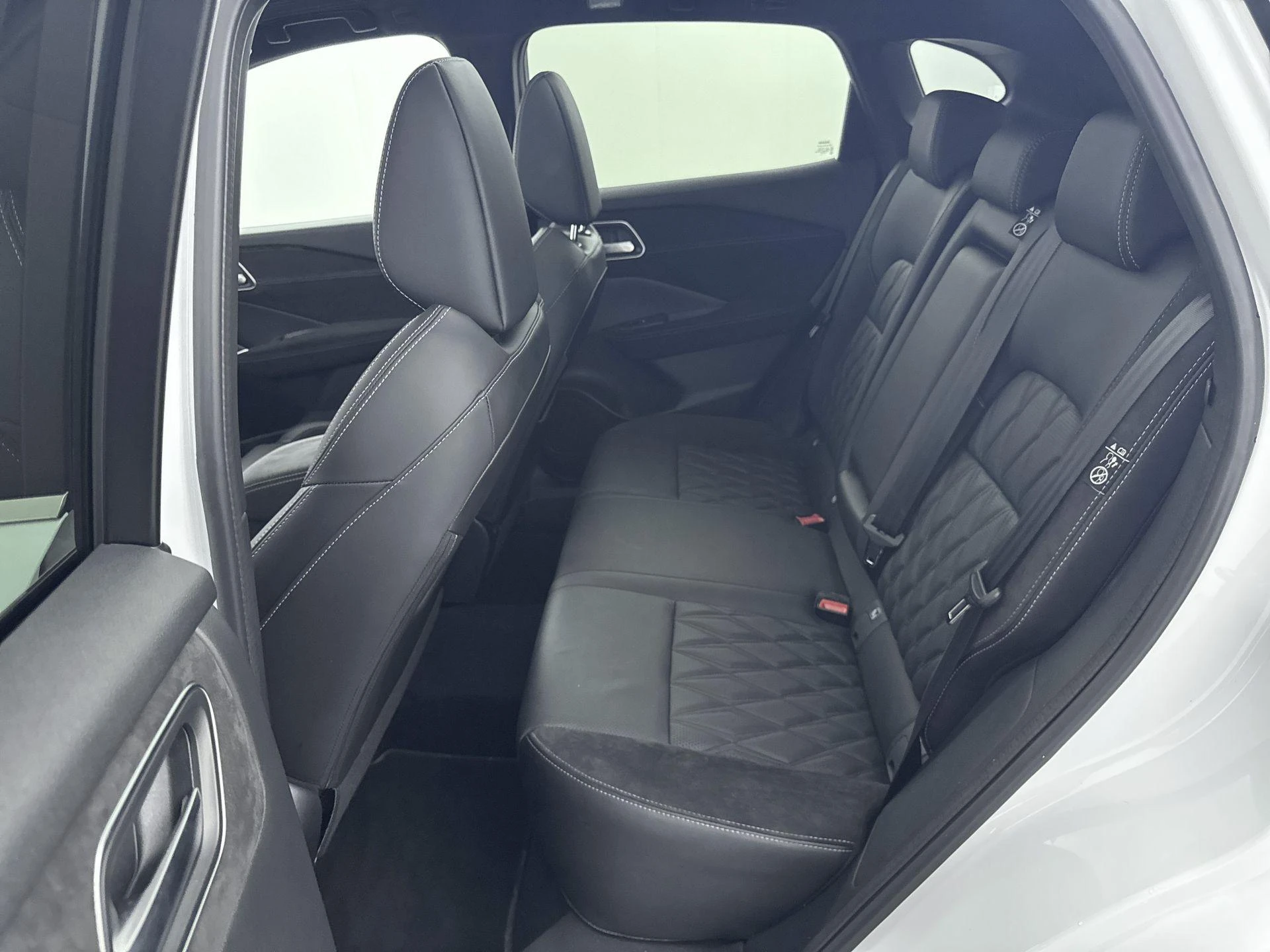 Nissan-QASHQAI-image-25