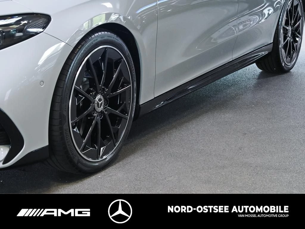 Mercedes-Benz CLA 200 4MATIC AMG PANO NIGHT AHK SUPERSCREEN AMG Line