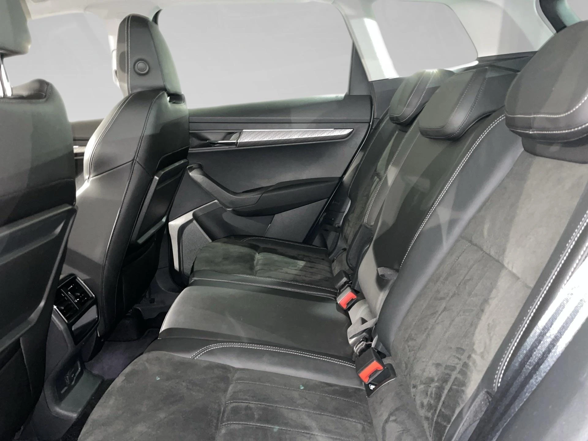 Škoda-Karoq-image-10