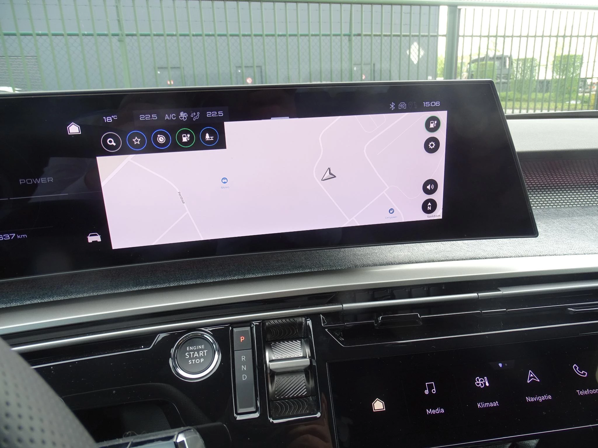 Peugeot-e-5008-image-22