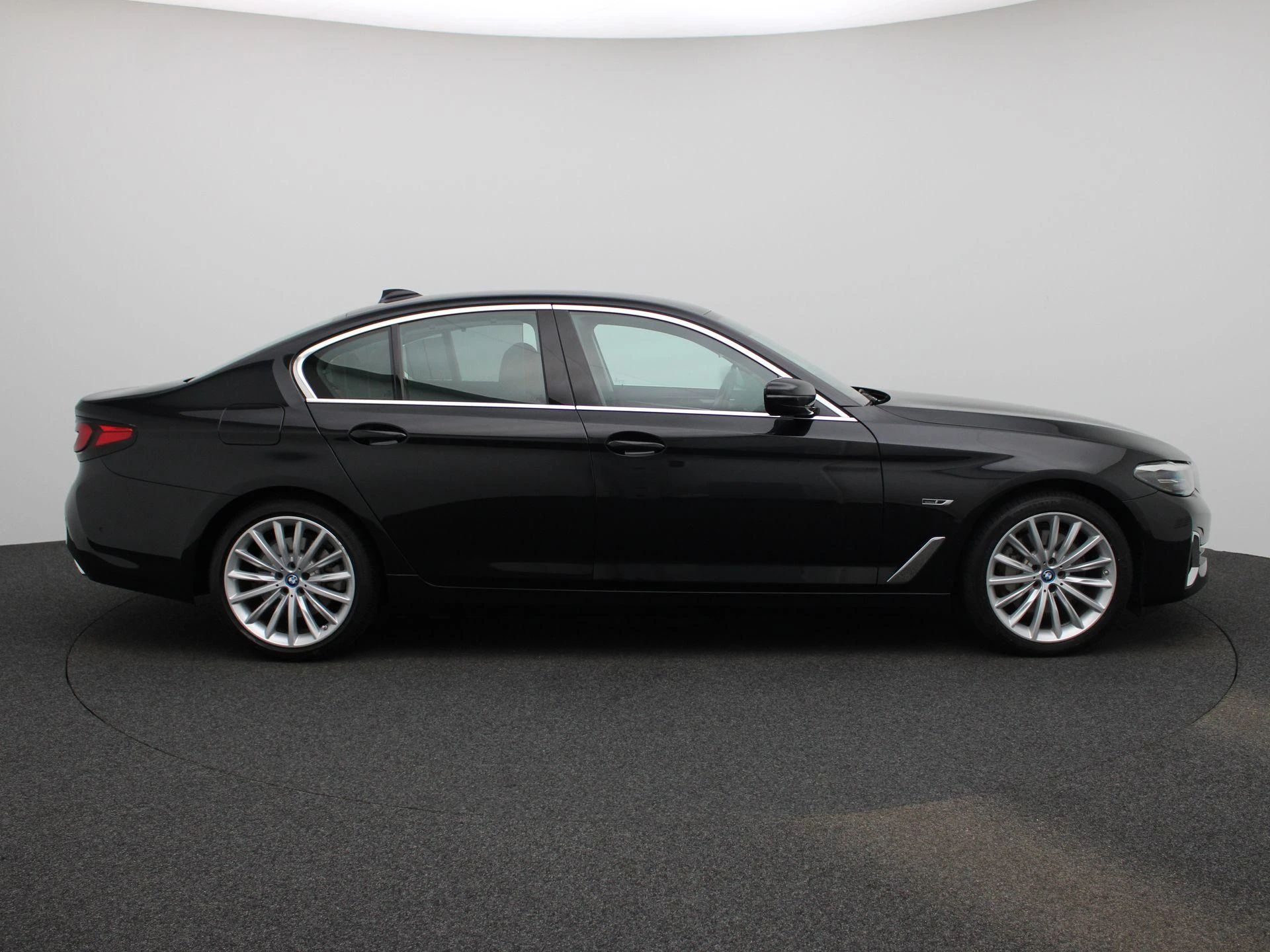 BMW-5 Reeks-image-5