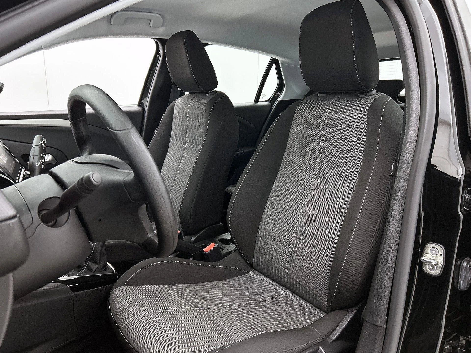 Opel-Corsa-image-35
