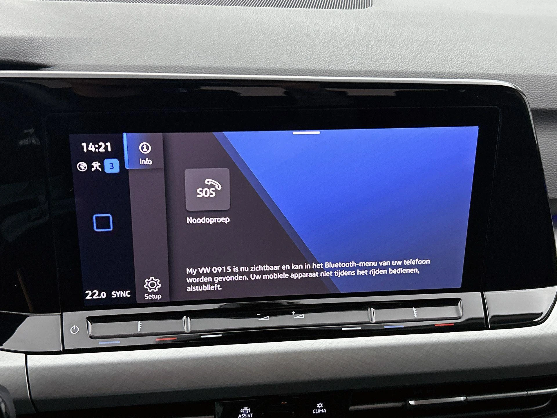 Volkswagen-Golf-image-11