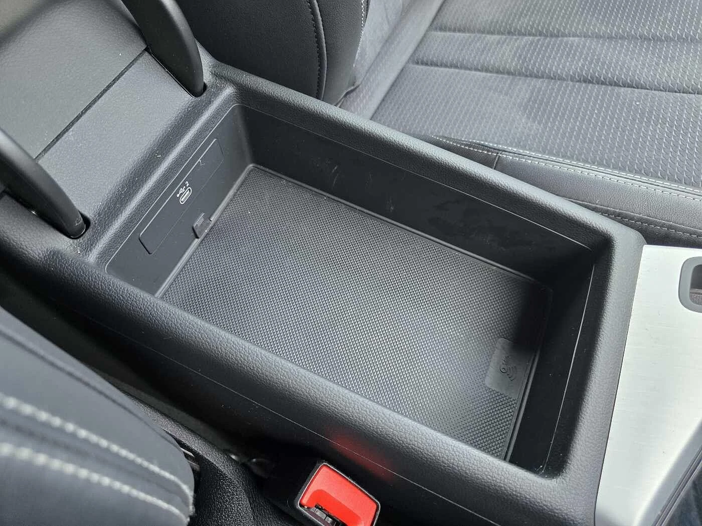 Audi-A4-image-16