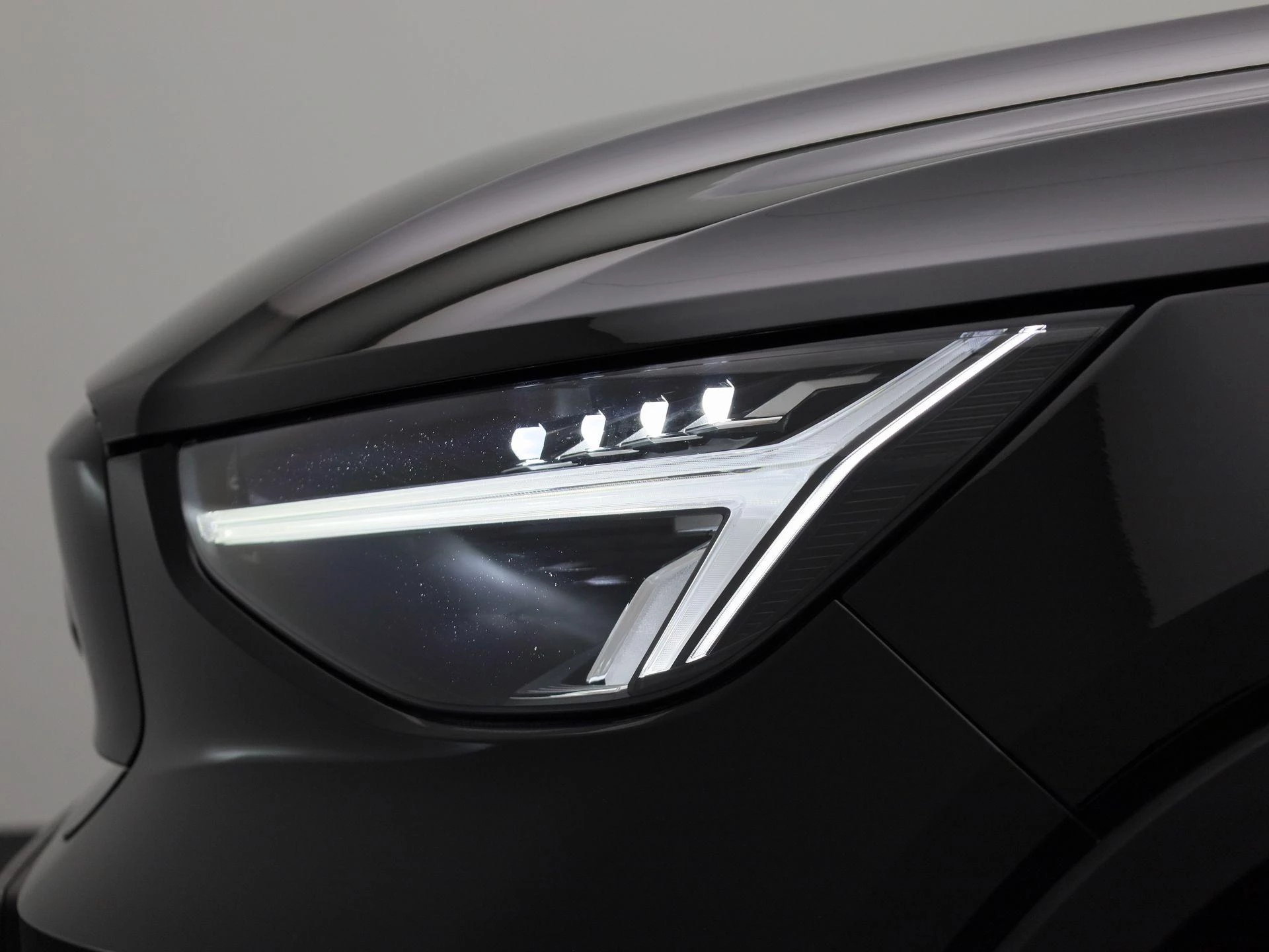 Volvo-XC40-image-14