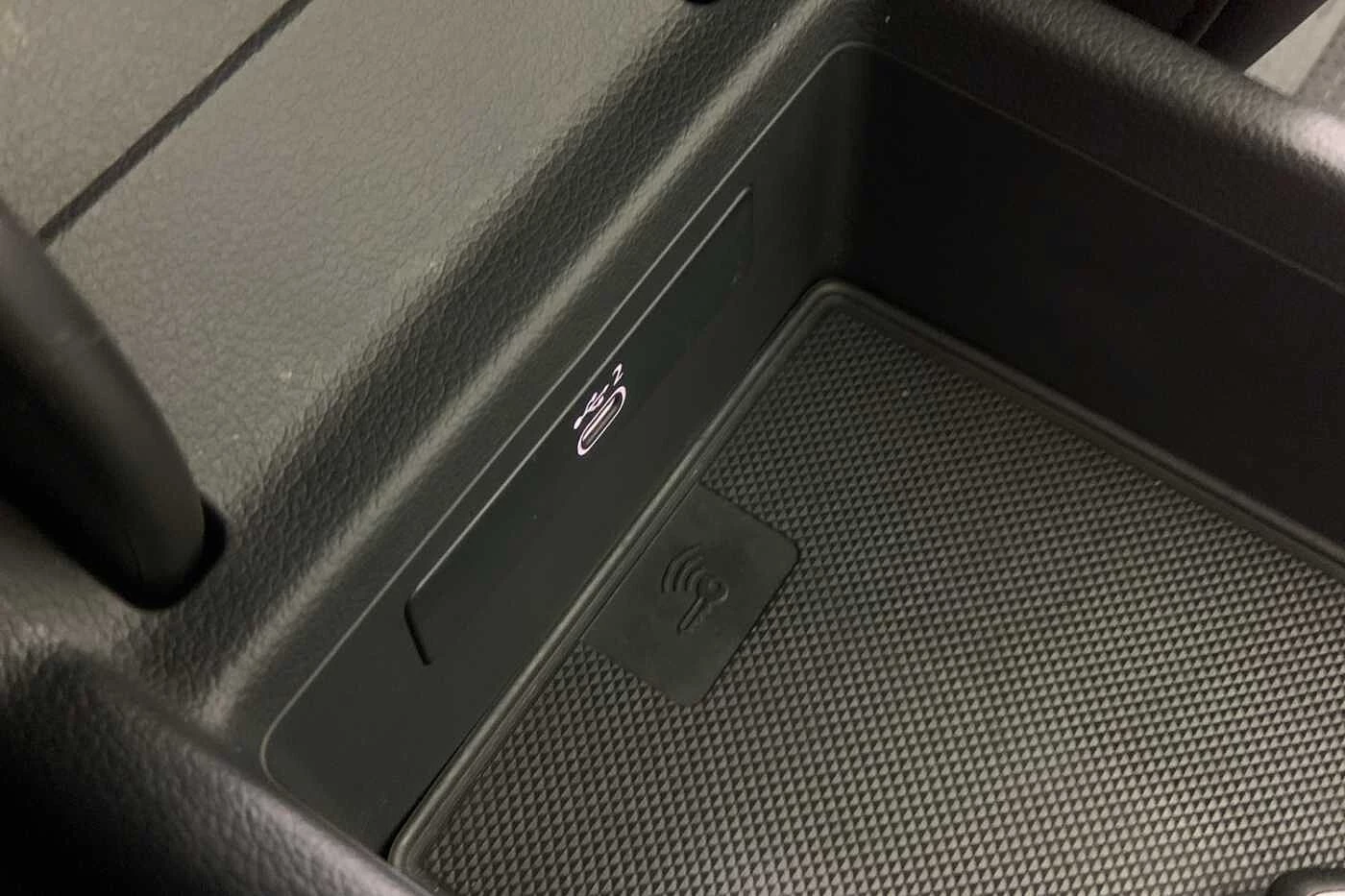 Audi-A4-image-27
