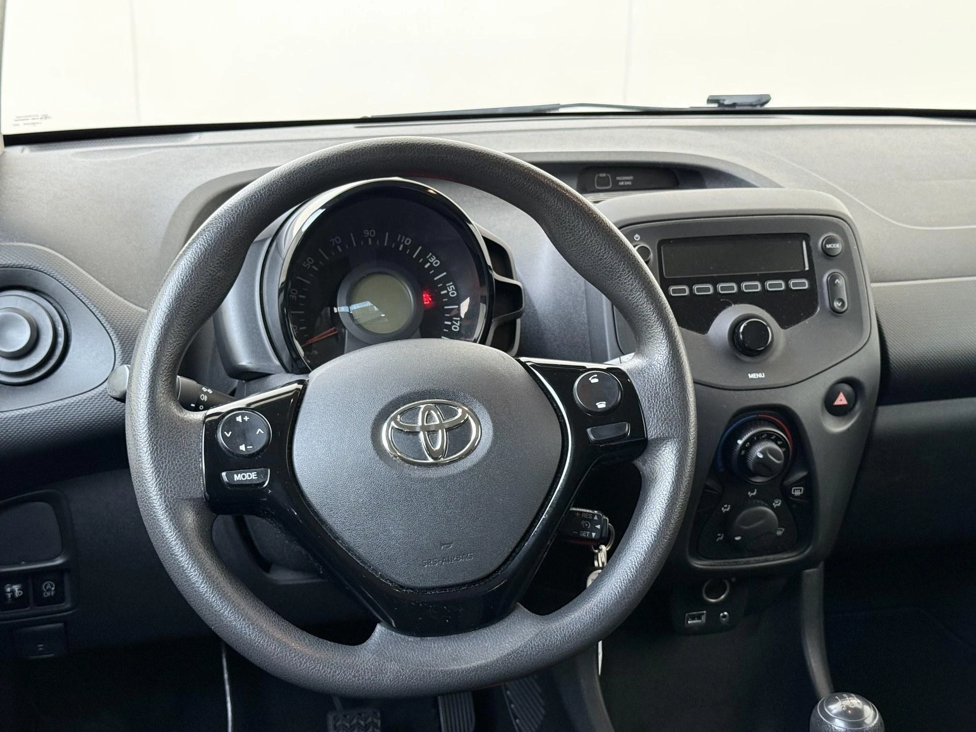 Toyota-Aygo-image-10