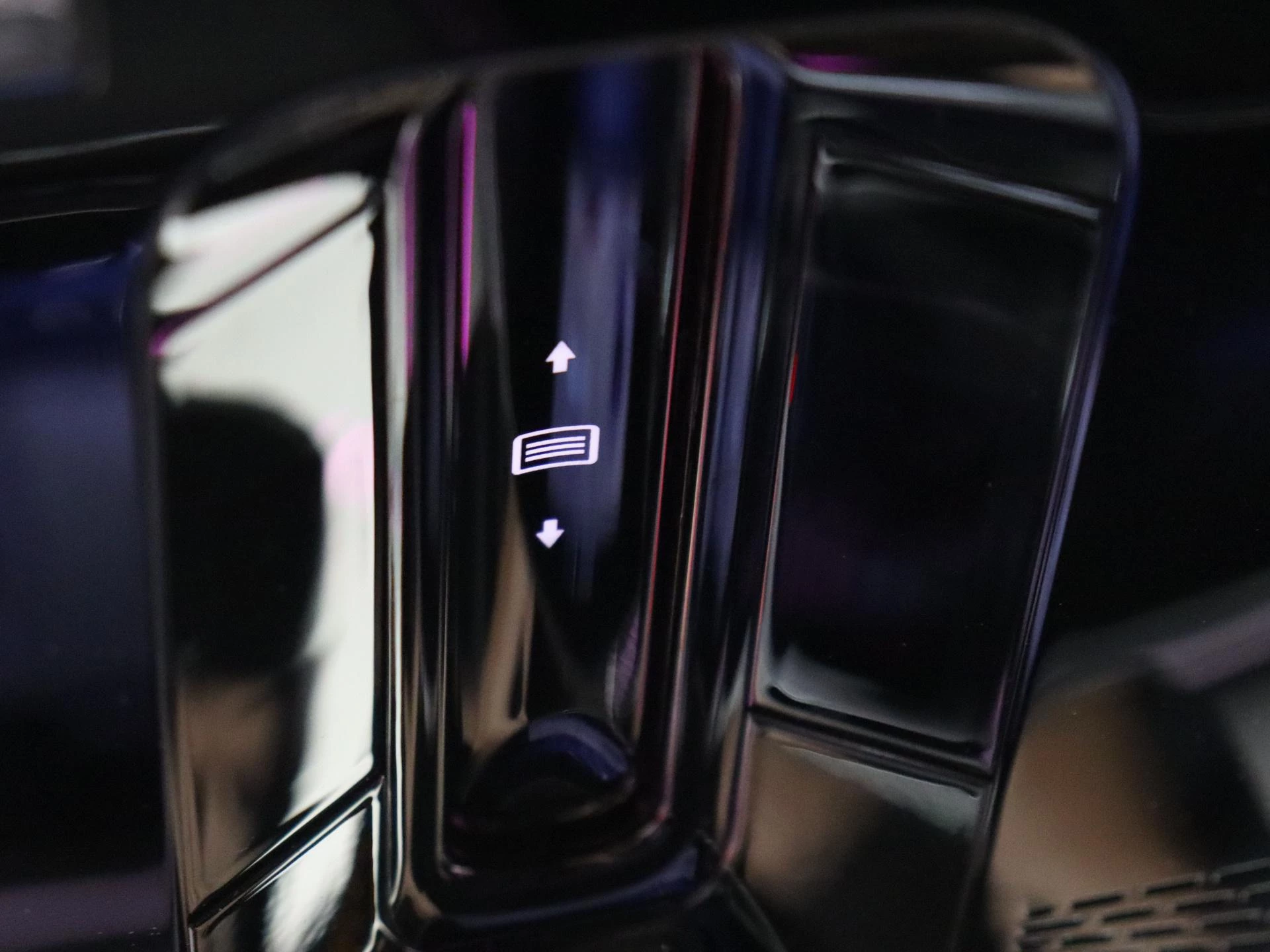 Mercedes-Benz-E-Klasse-image-35