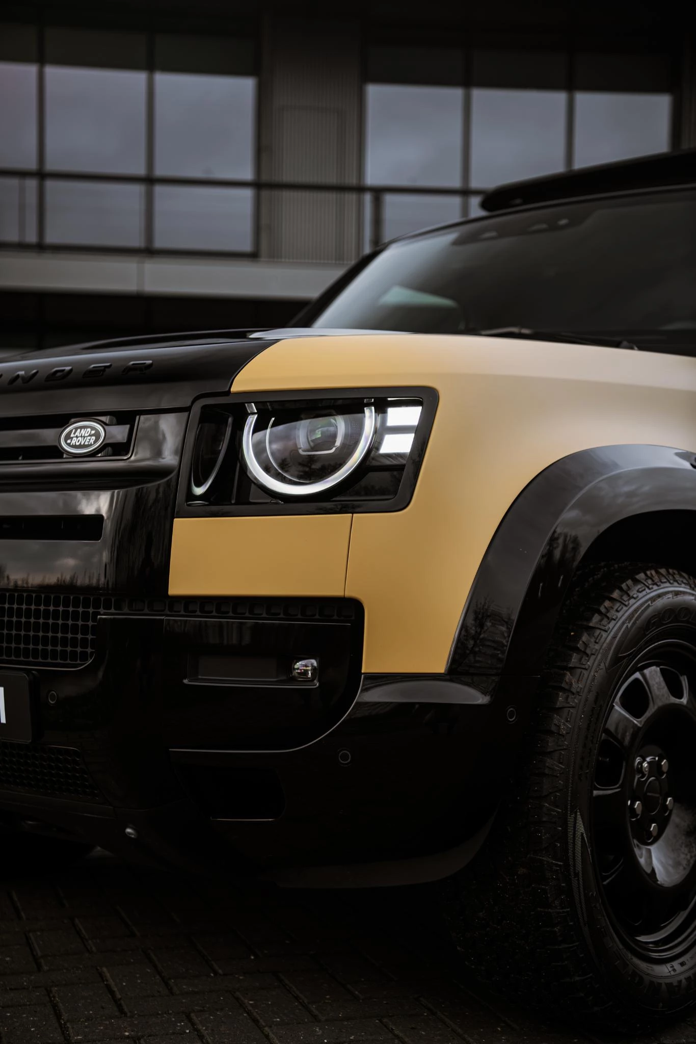 Land Rover-Defender-image-55