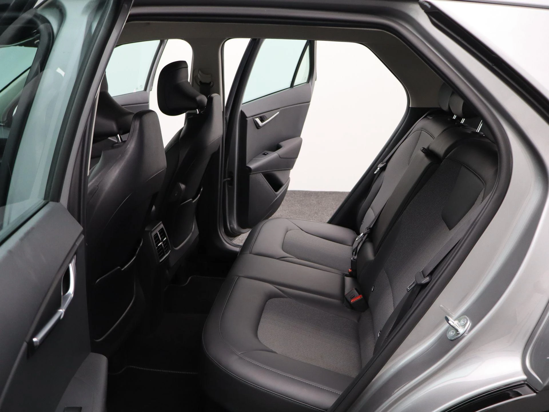Kia-Niro-image-11