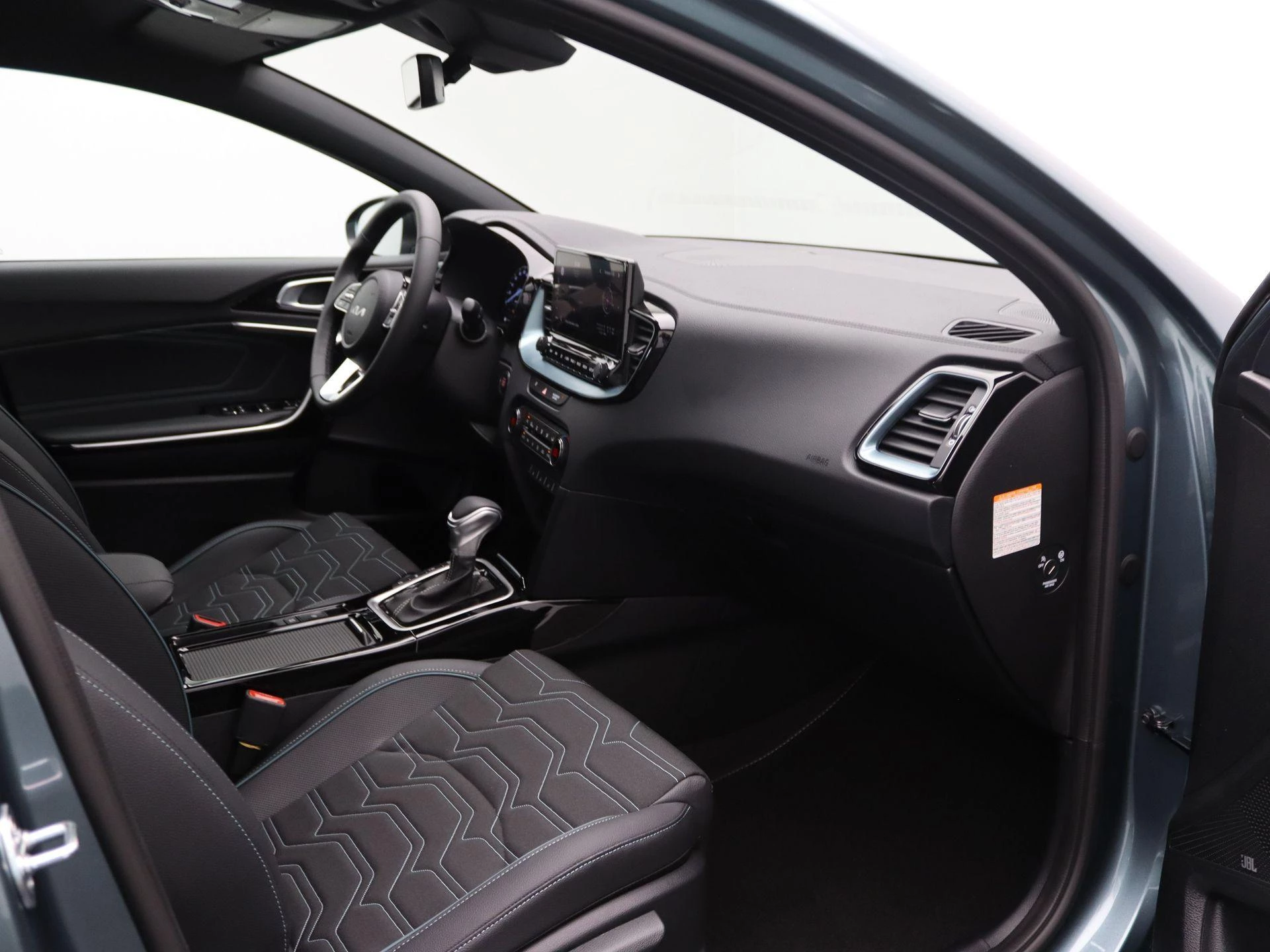 Kia-Ceed Sportswagon-image-28