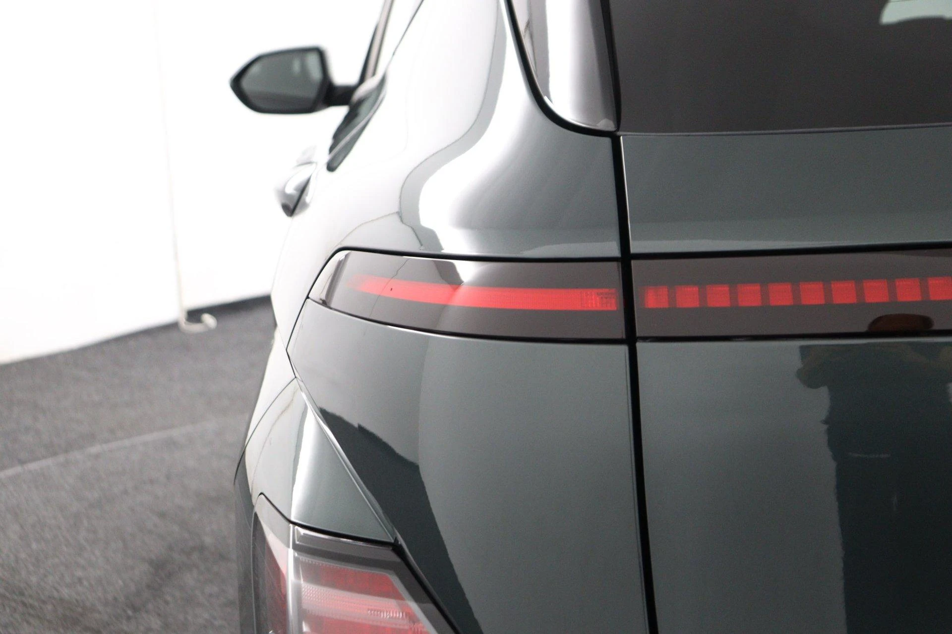 Hyundai-Kona-image-43