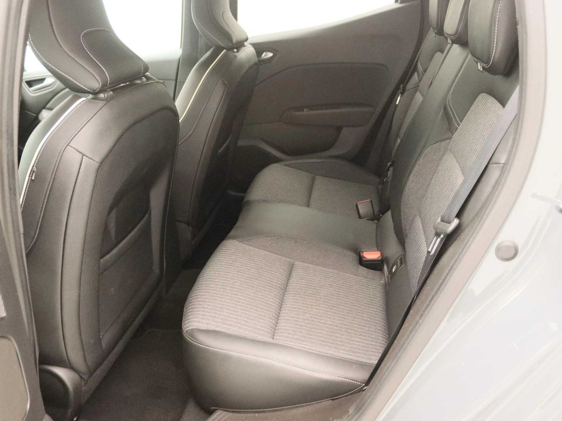 Renault Clio TCe 130 EDC Automaat Intens