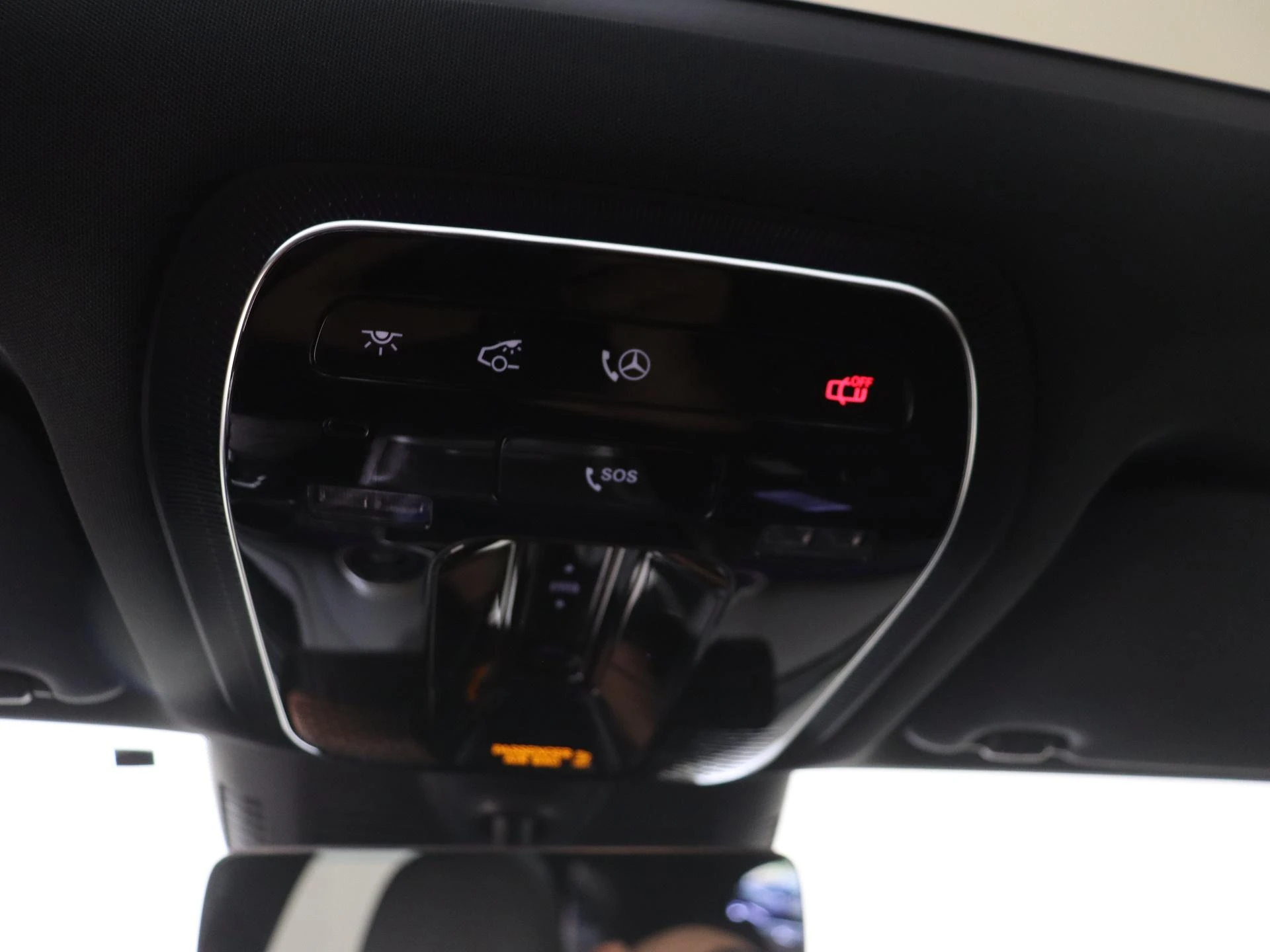 Mercedes-Benz-GLC-image-22