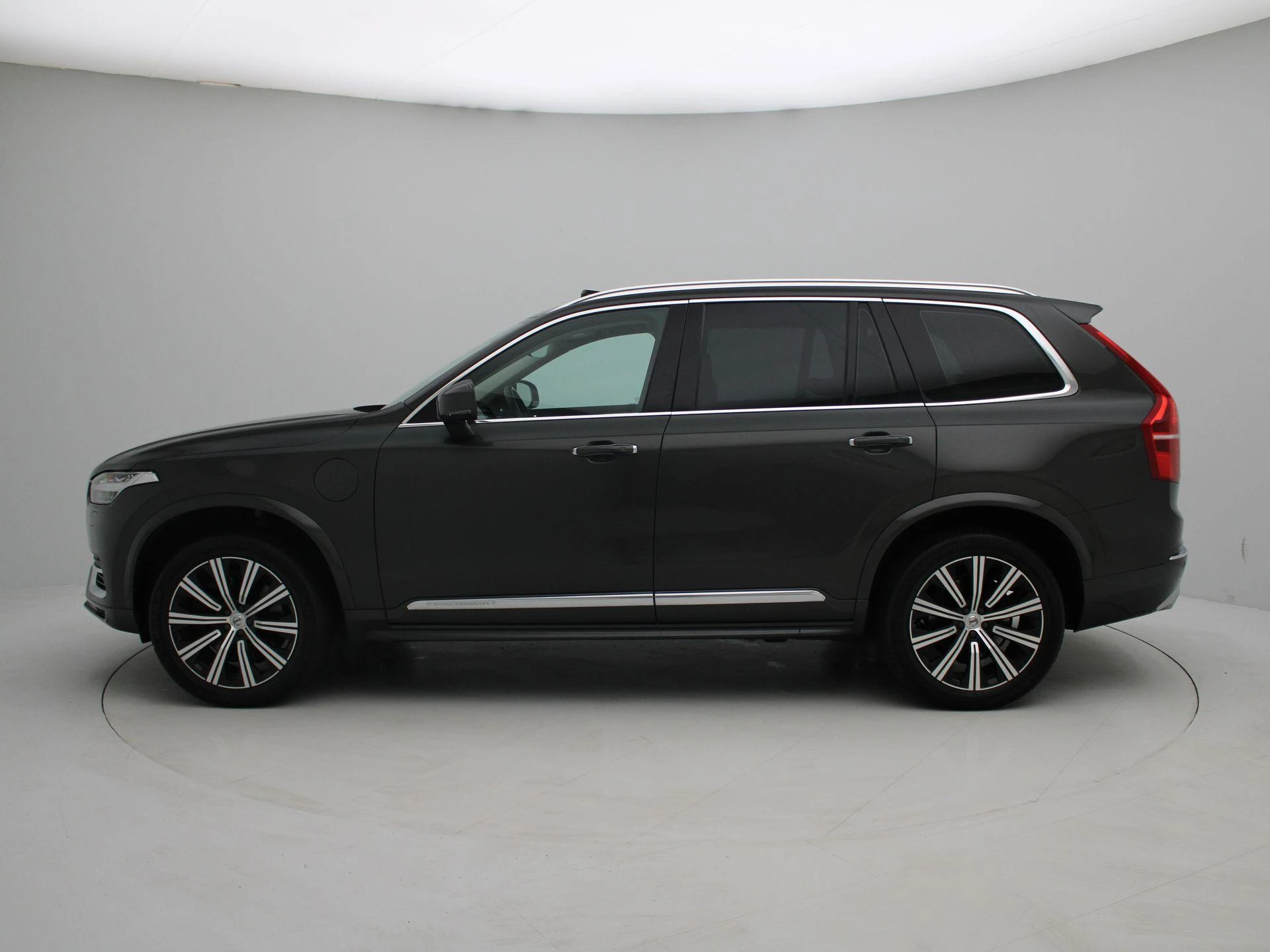 Volvo-XC90-image-4
