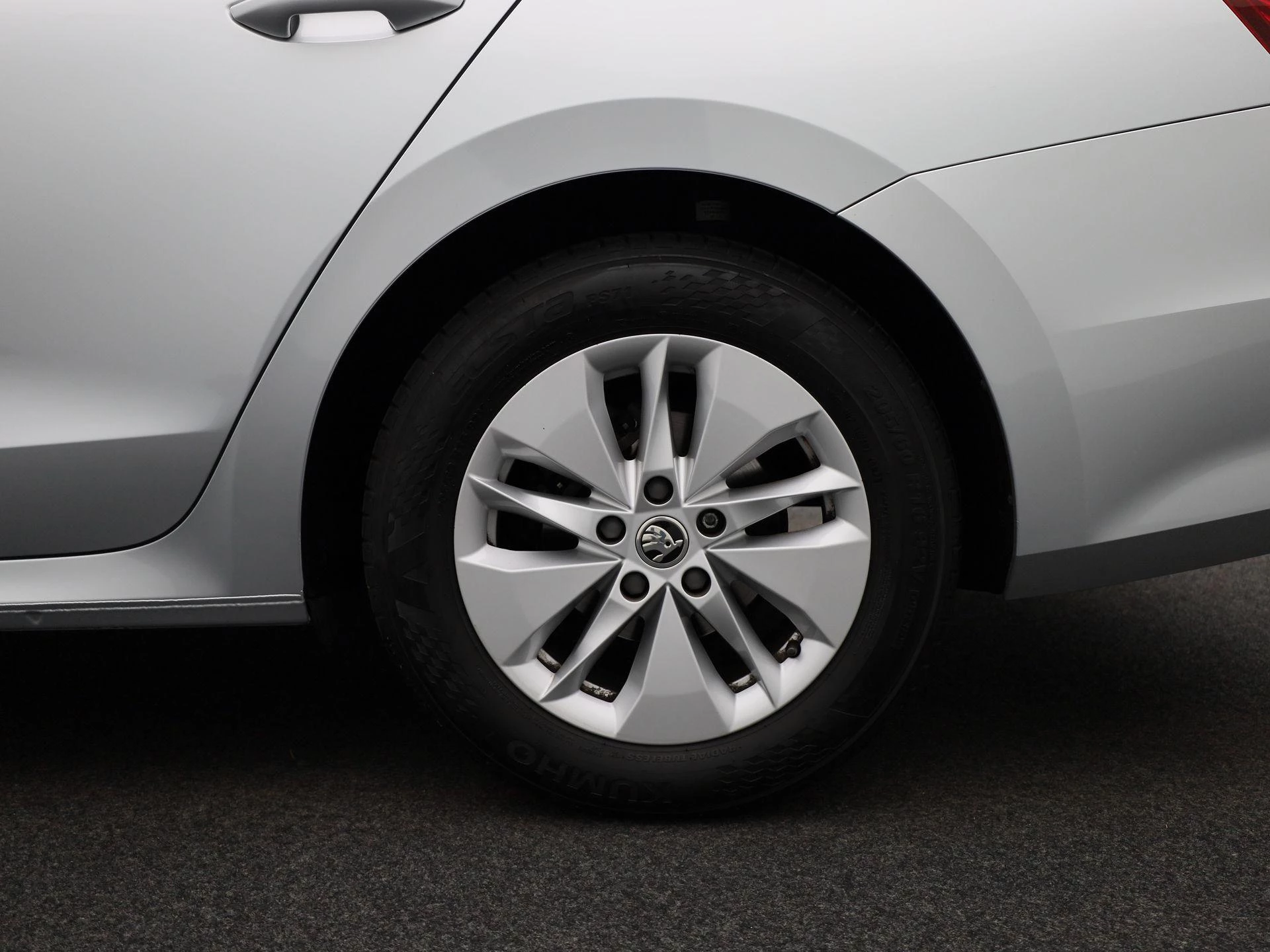 Škoda-Octavia-image-12