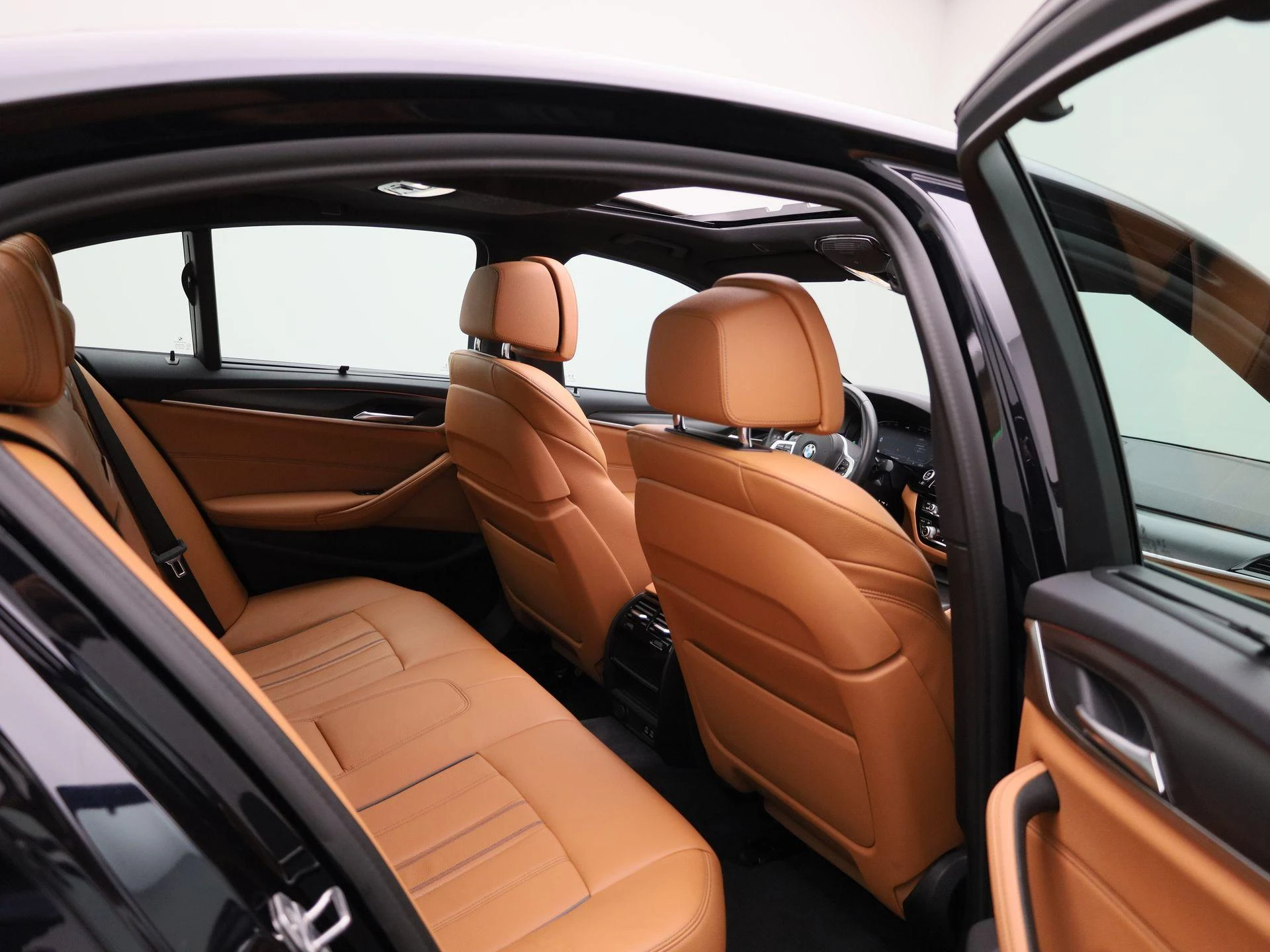 BMW-5 Serie-image-49