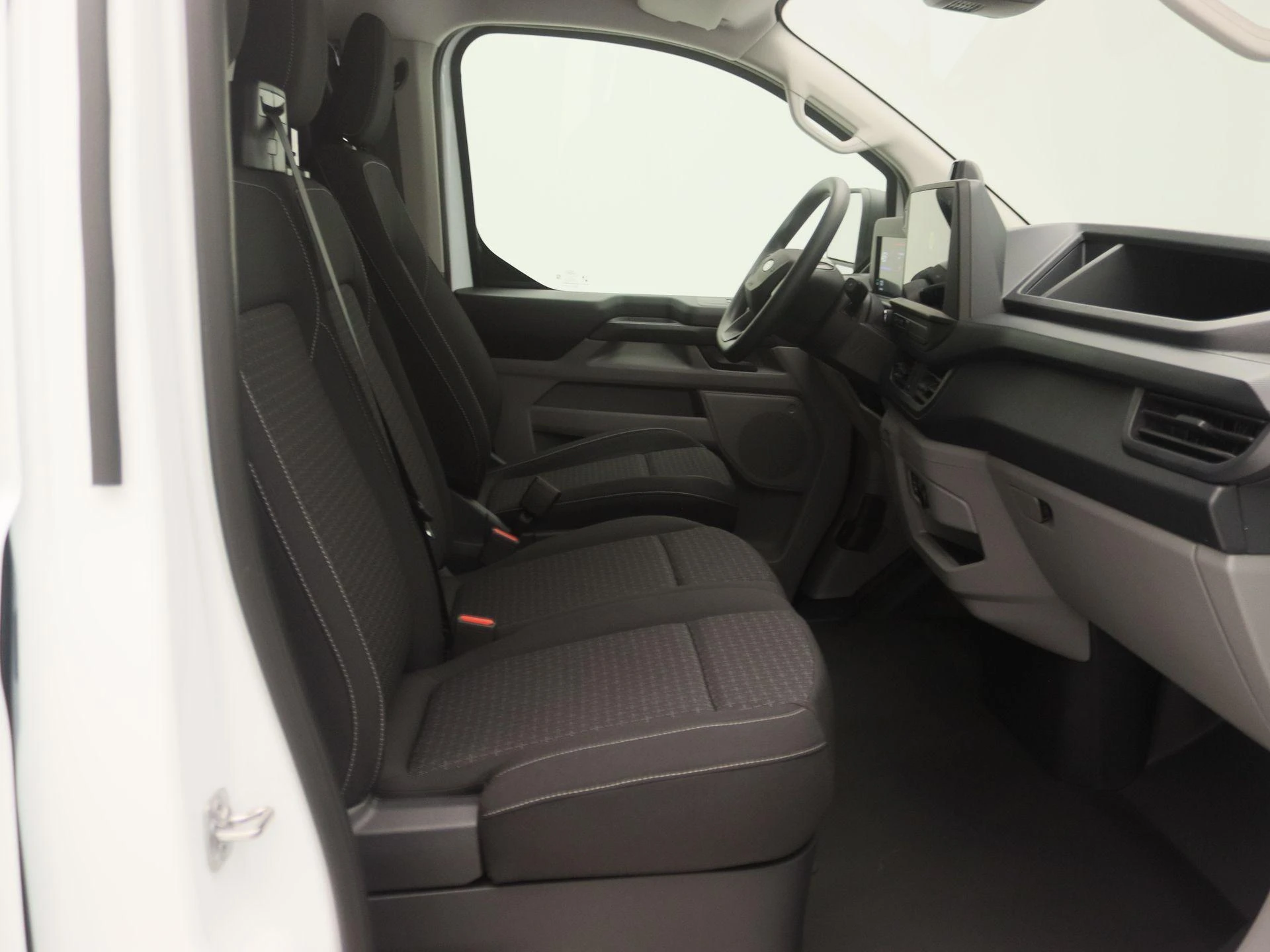 Ford-E-Transit-image-20