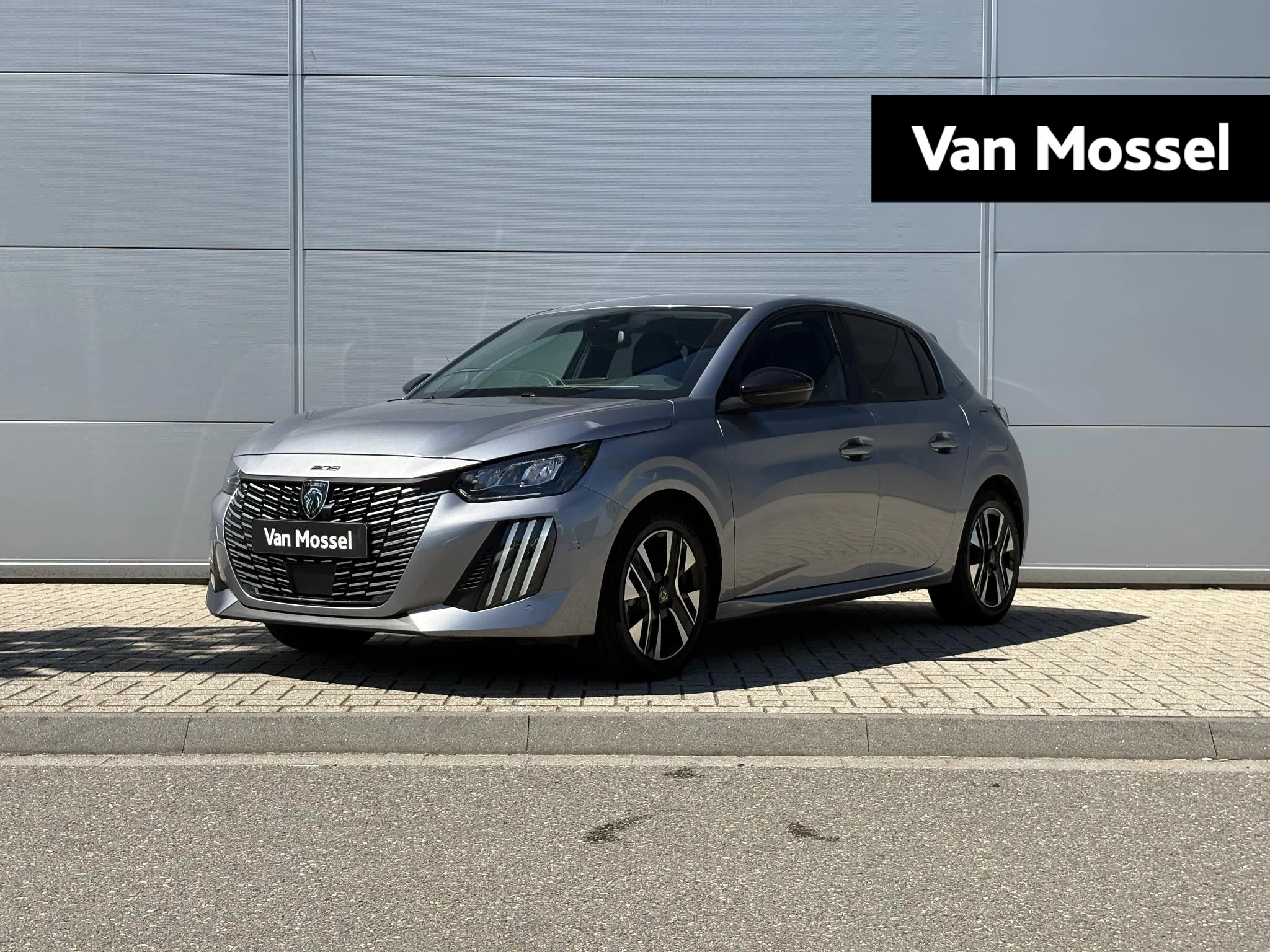 Peugeot-208-image-0