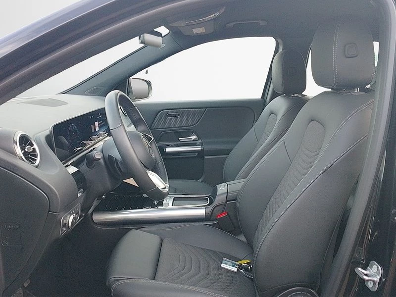 Mercedes-Benz GLA 200 PROGRESSIVE DISTRONIC MBUX KLIMA ProgressiveH247 GLA 200 PROGRESSIVE DISTRONIC MBUX KLIMA Progressive