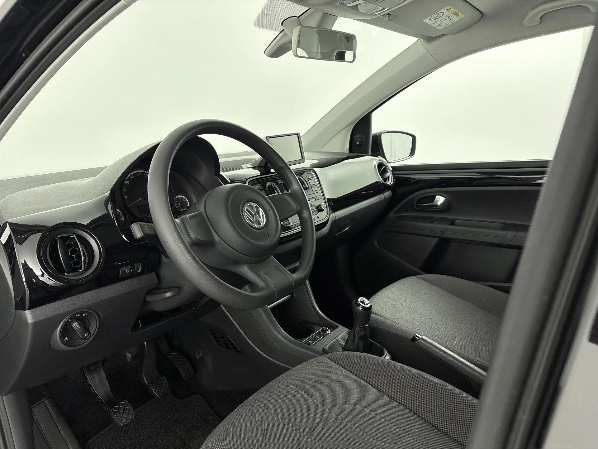 Volkswagen up! 1.0 move up! BlueMotion