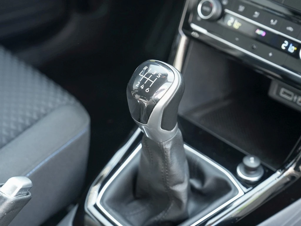 Volkswagen T-Cross 1.0 TSI United LED AHK Kamera