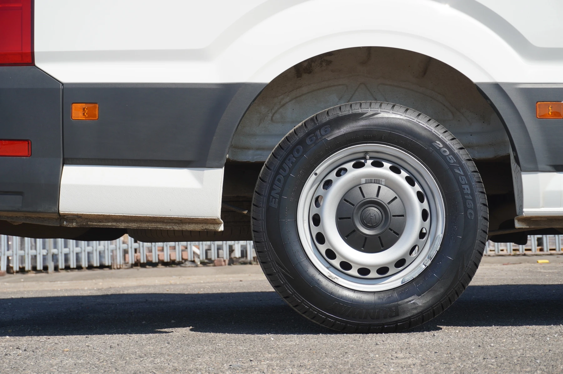 Volkswagen-Crafter-image-33