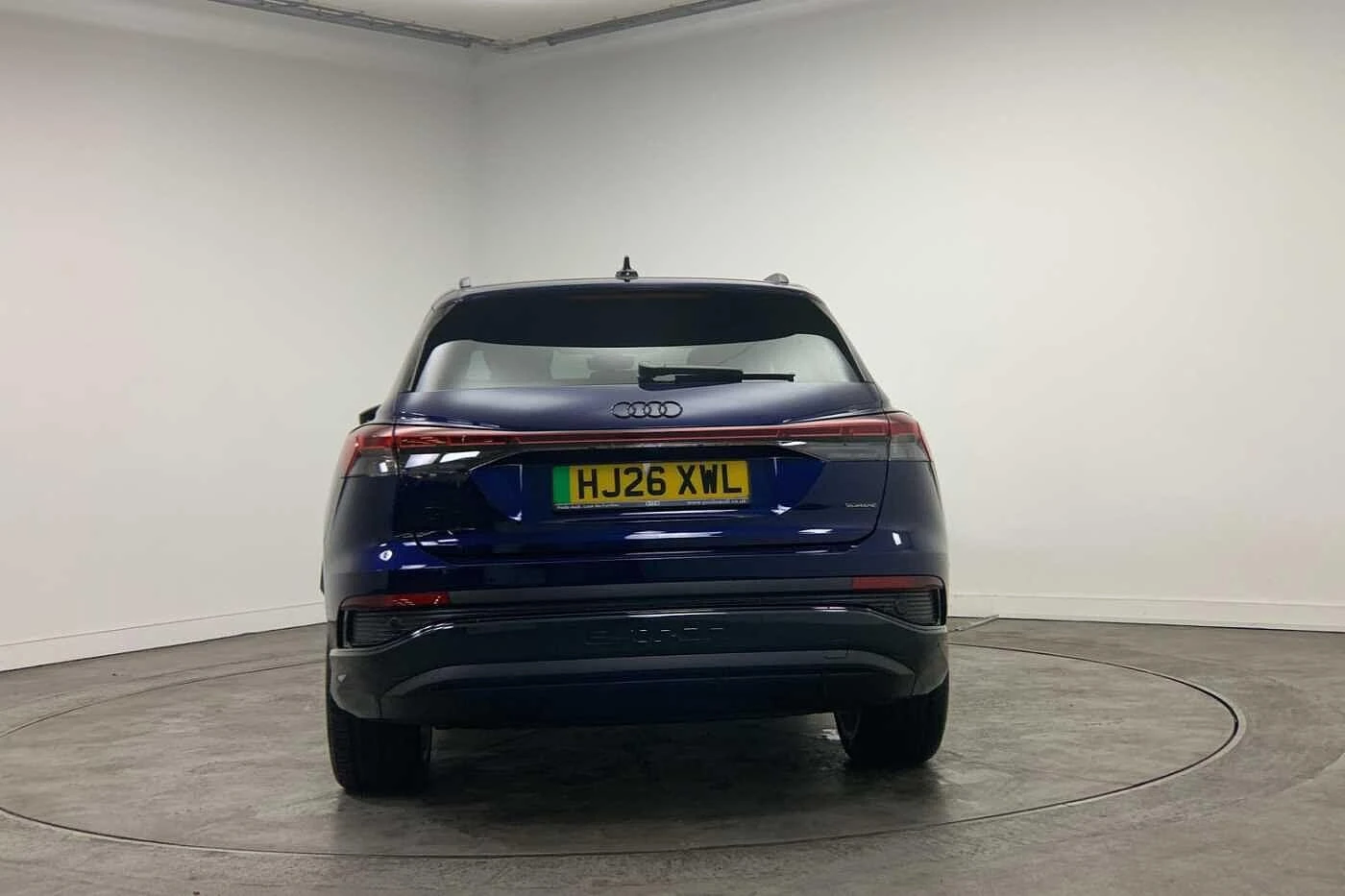 Audi-Q4 e-tron-image-10