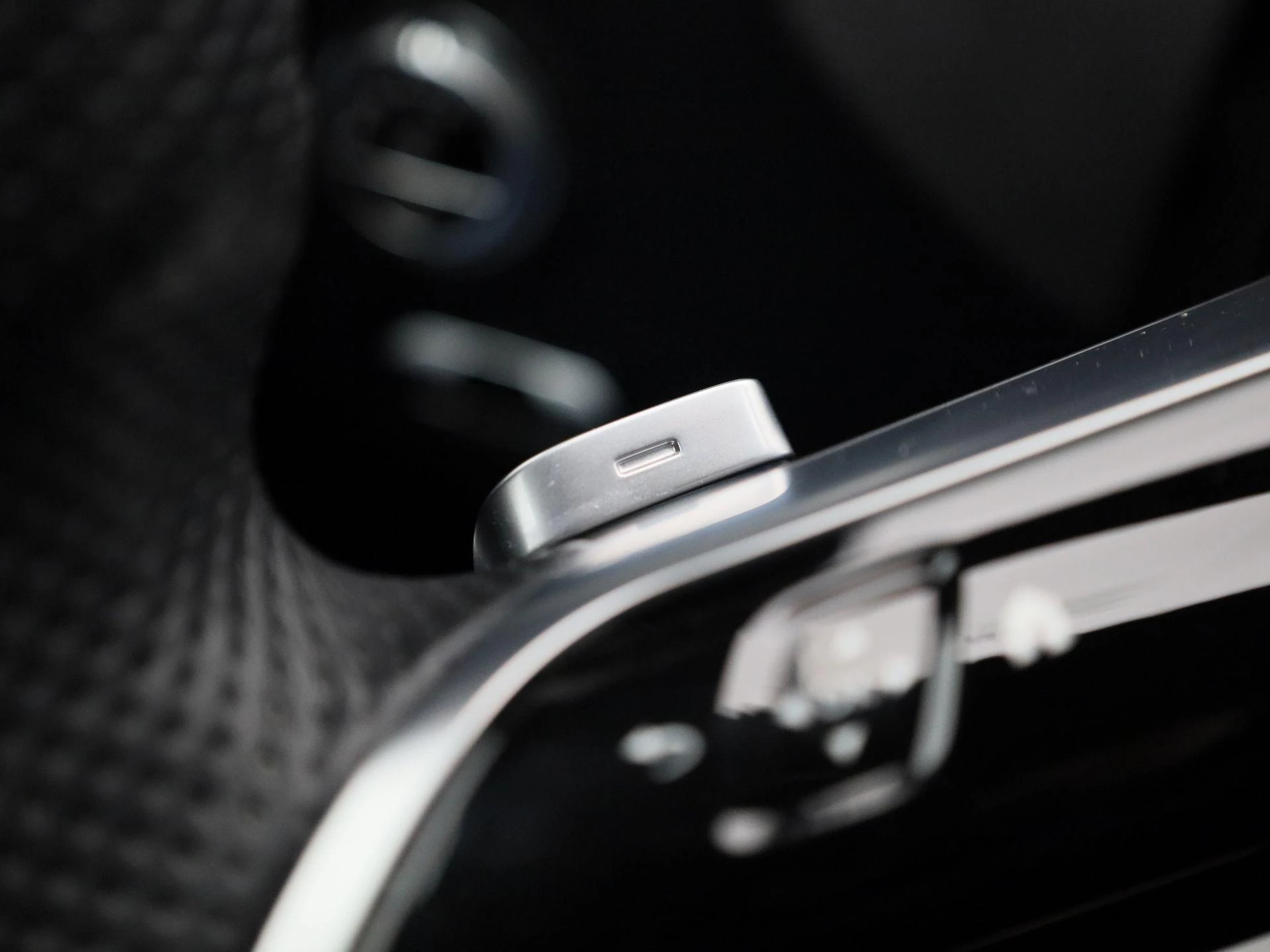 Mercedes-Benz-C-Klasse-image-21