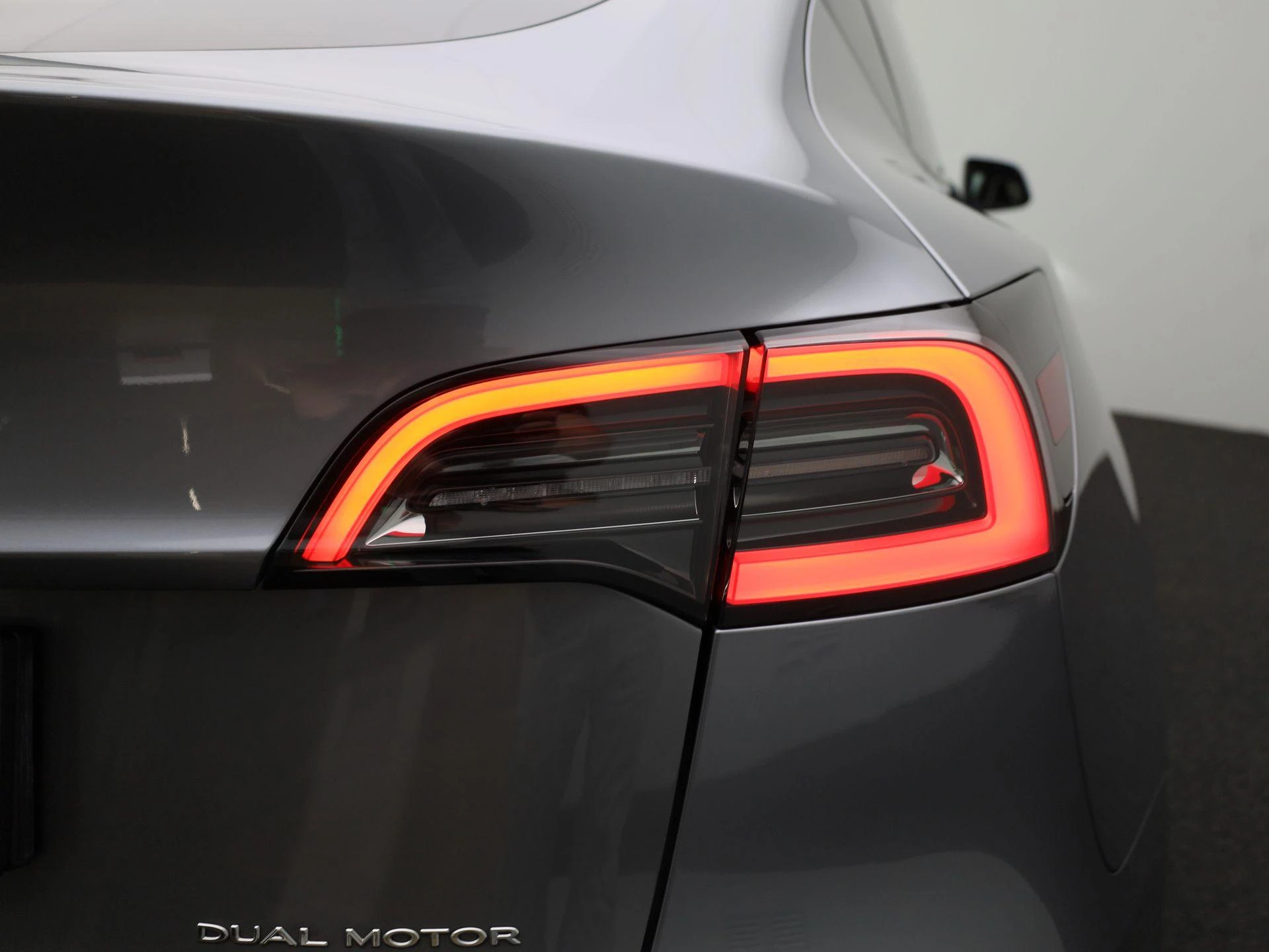 Tesla-Model Y-image-25