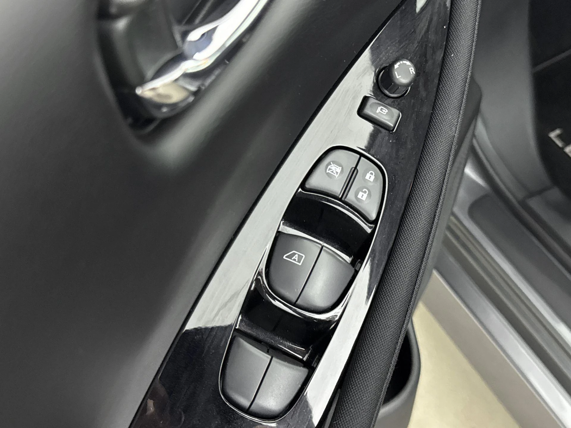Nissan Leaf N-Connecta 39 kWh