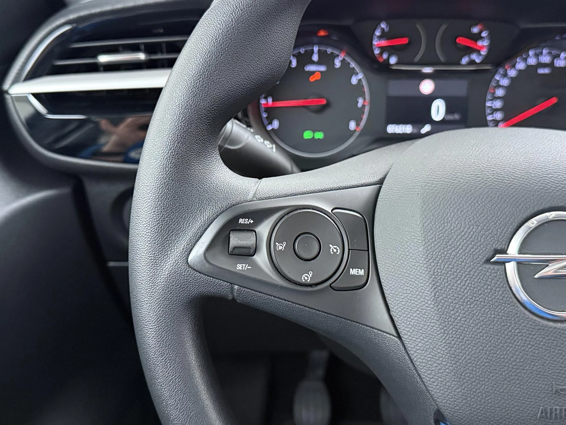 Opel-Corsa-image-14