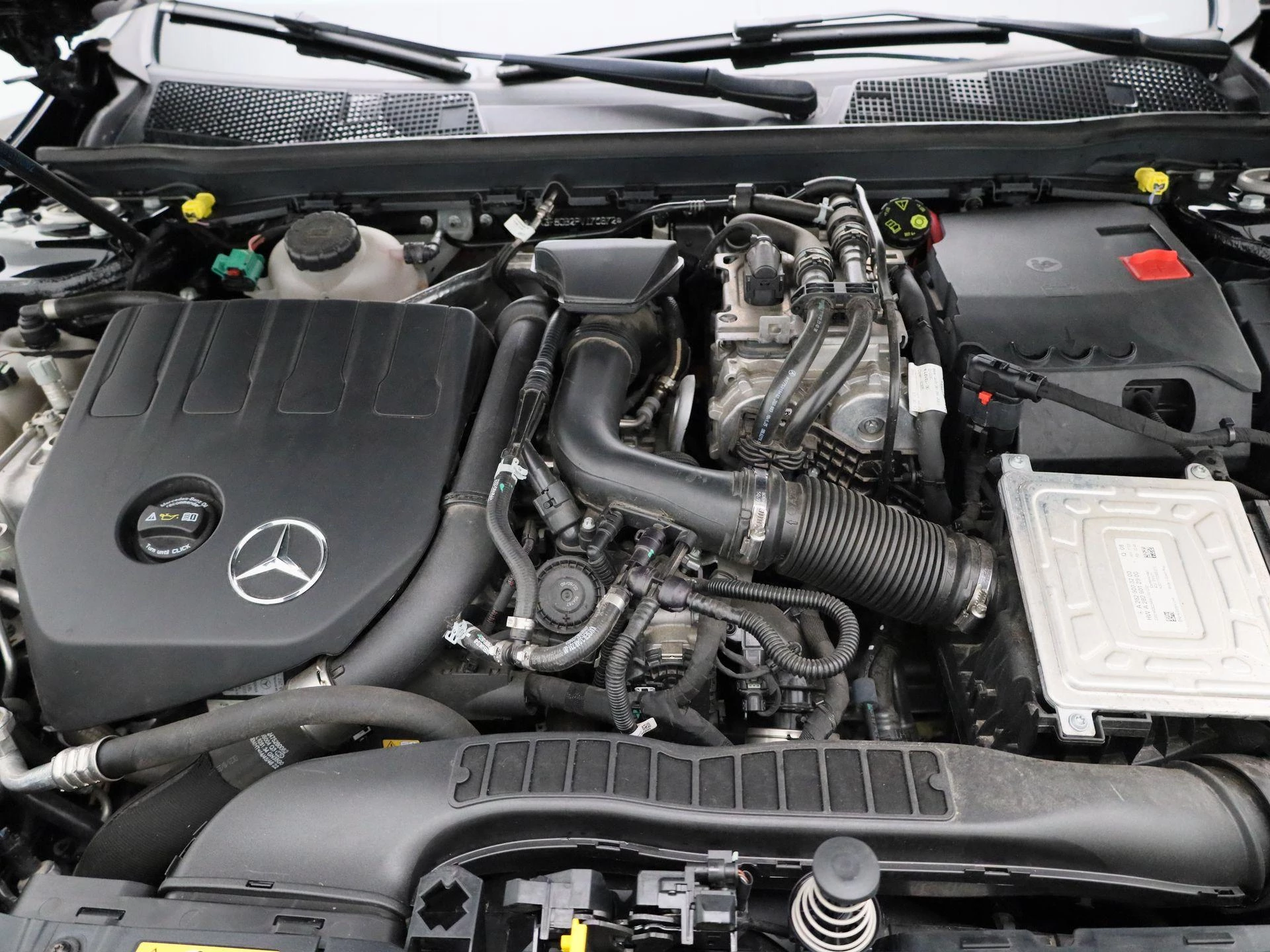 Mercedes-Benz A-Klasse 250 e Business Line