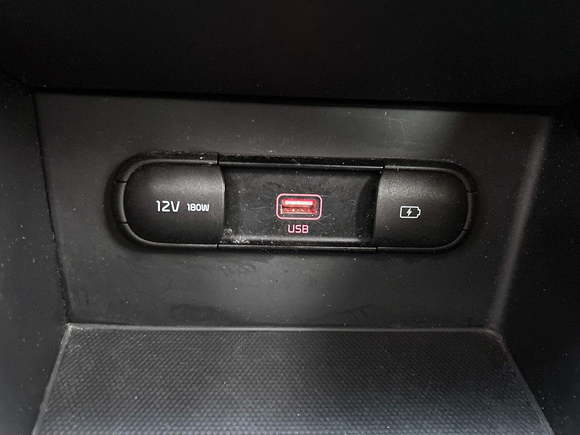 Kia-Niro-image-31