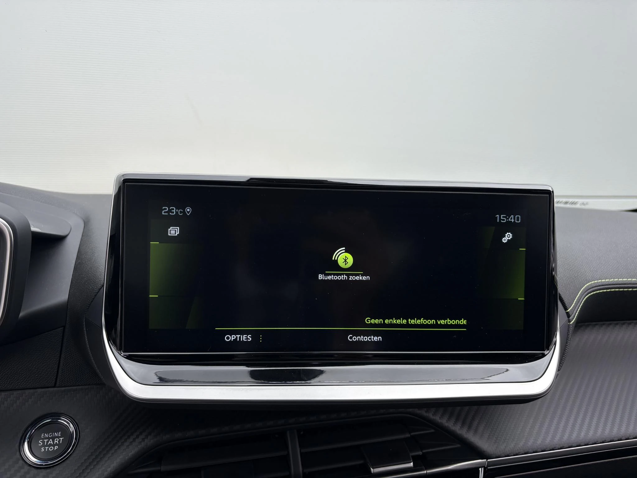 Peugeot-208-image-20