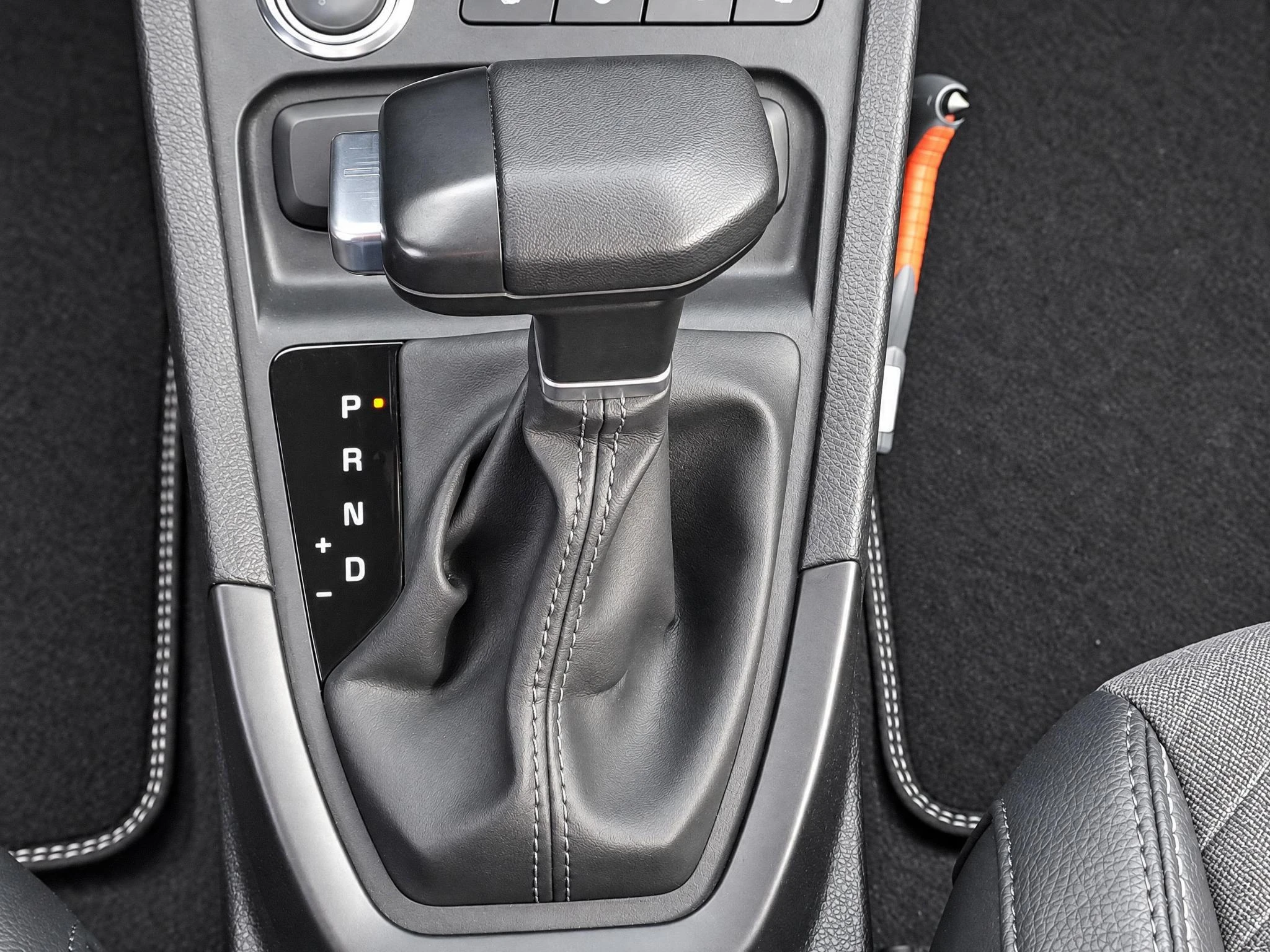 Kia-Stonic-image-13