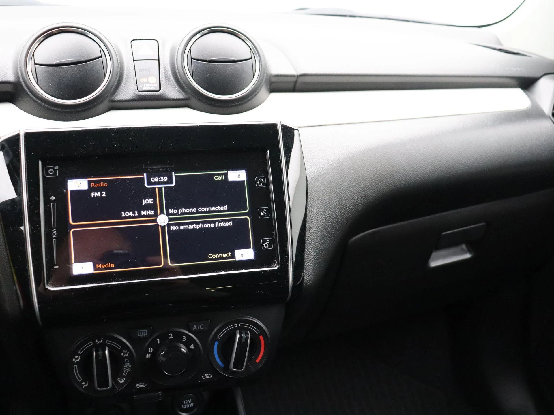 Suzuki Swift 1.2 SMART HYBRID SELECT