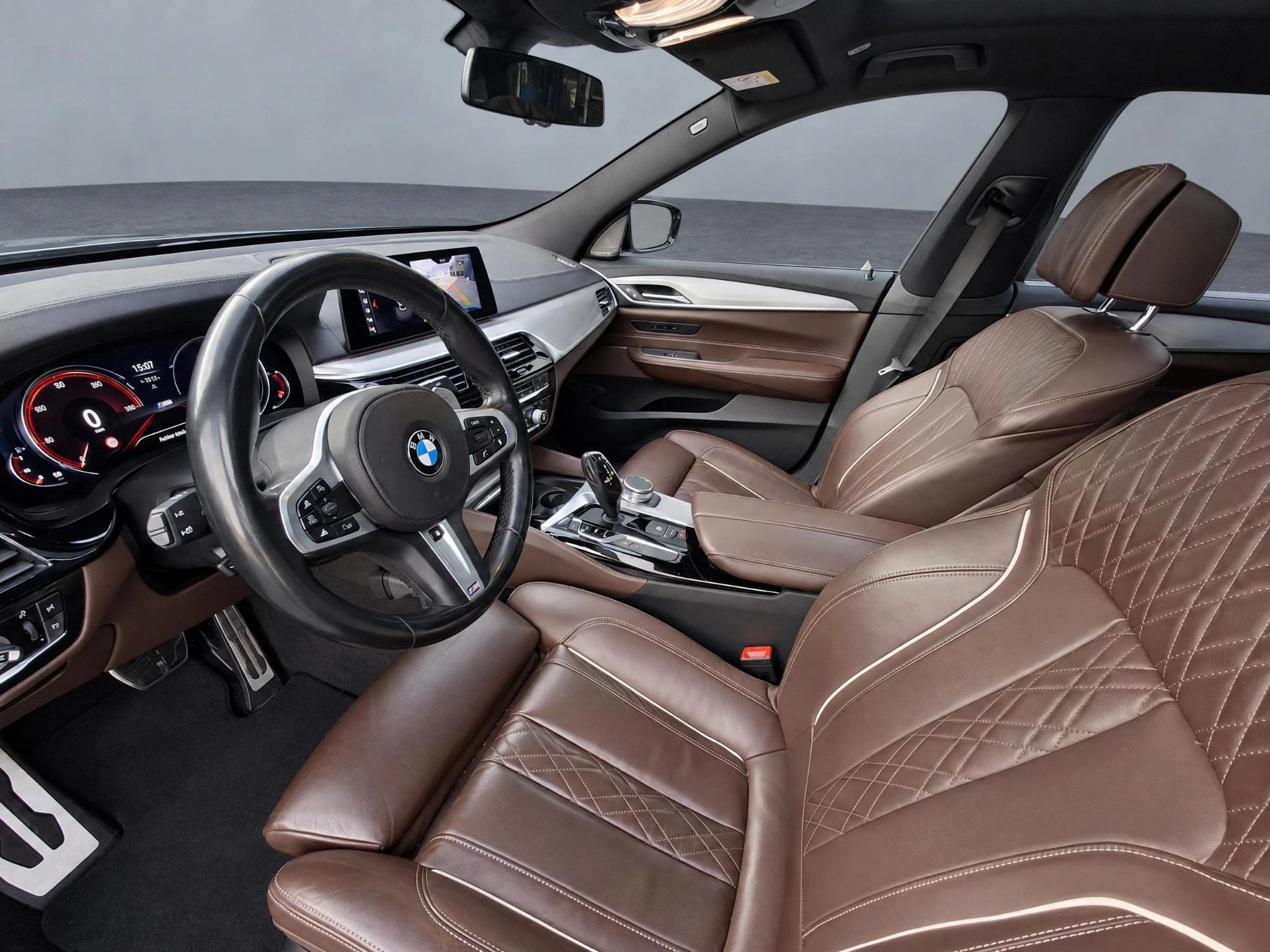 BMW-6 Serie-image-9