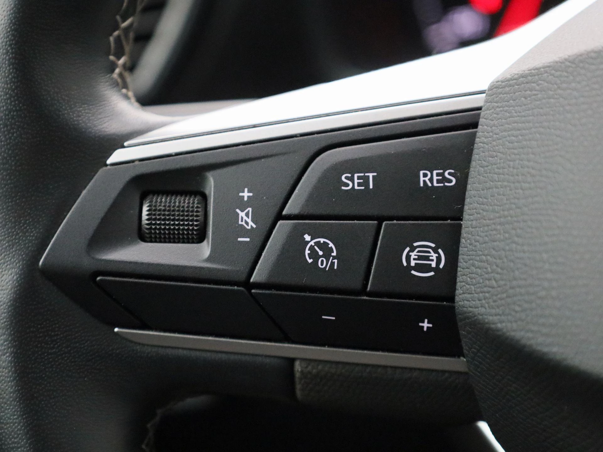 SEAT-Leon-image-16