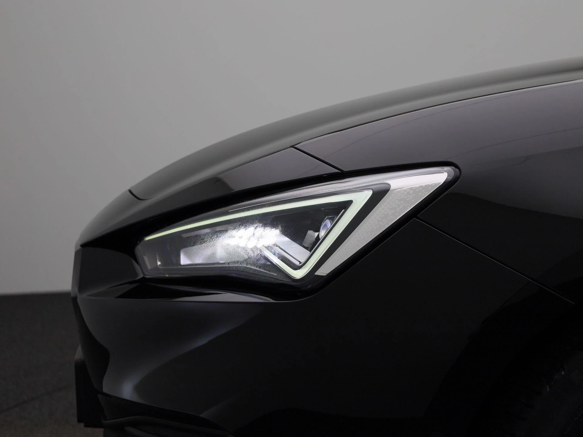 SEAT-Leon-image-15