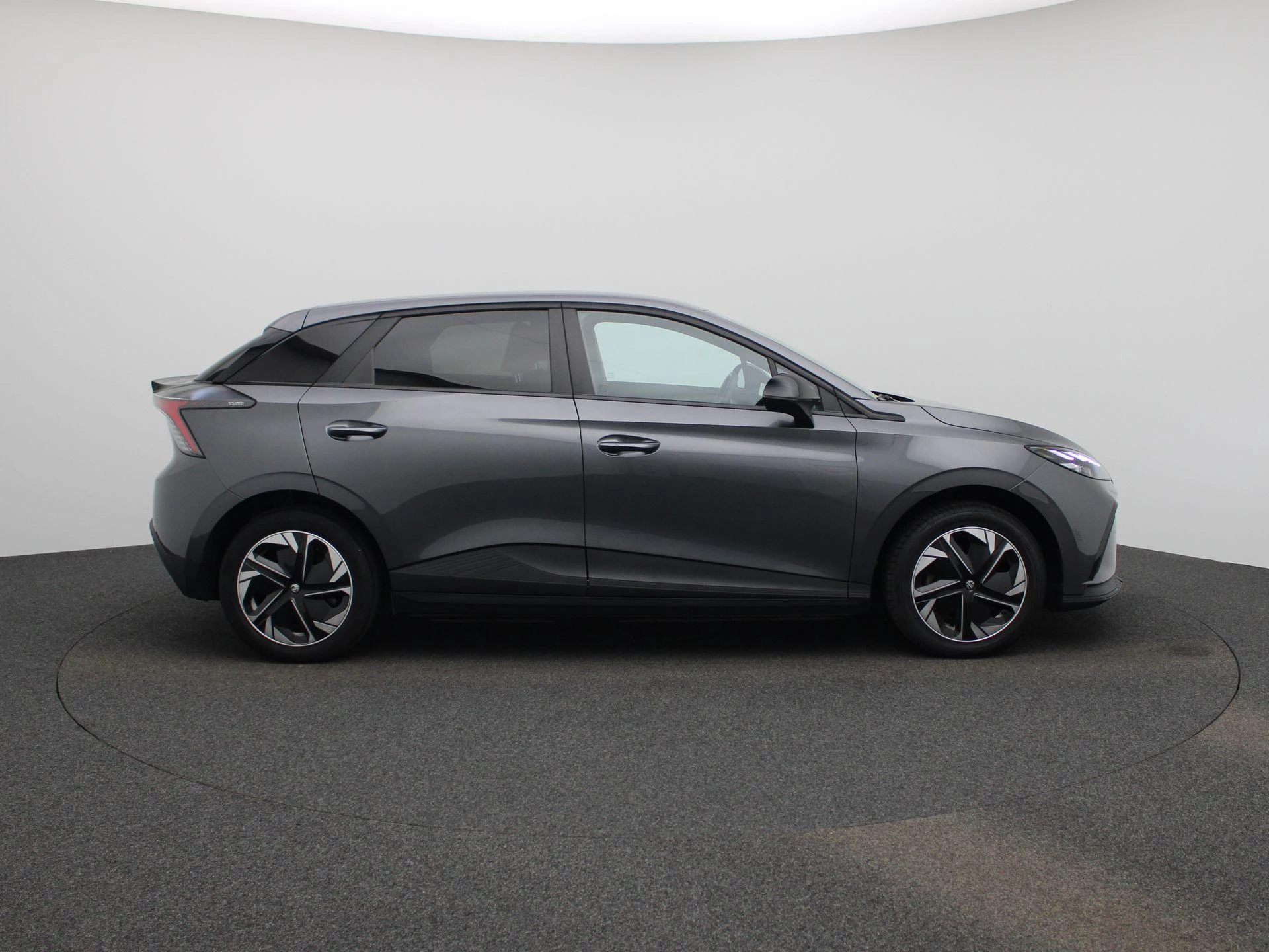 MG-MG4 EV-image-5