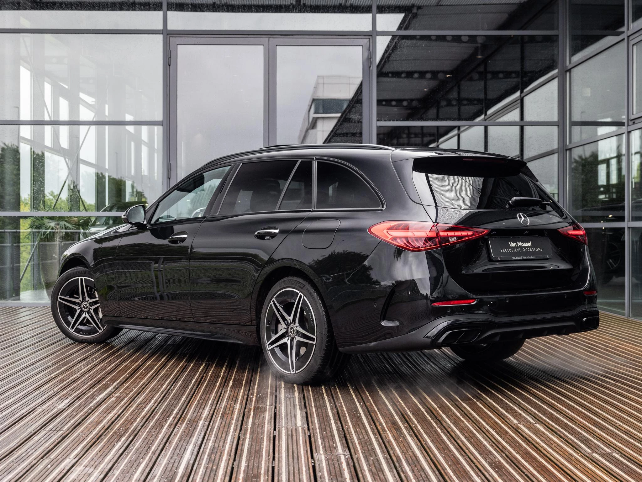 Mercedes-Benz C-Klasse Estate 300 e AMG Line
