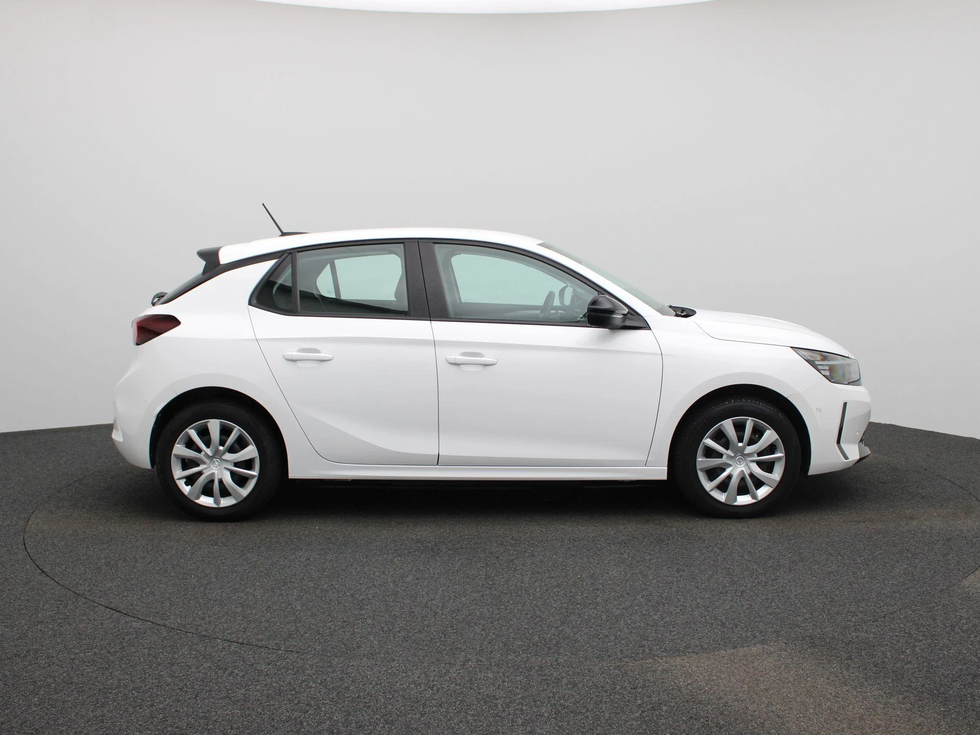 Opel-Corsa-image-5
