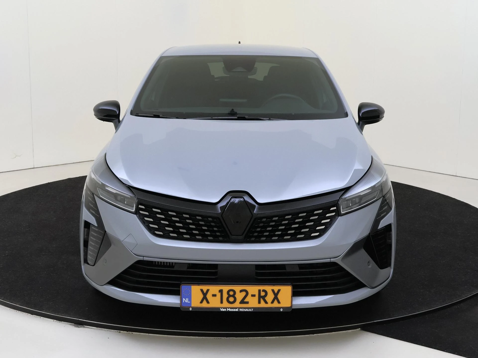 Renault-Clio-image-6
